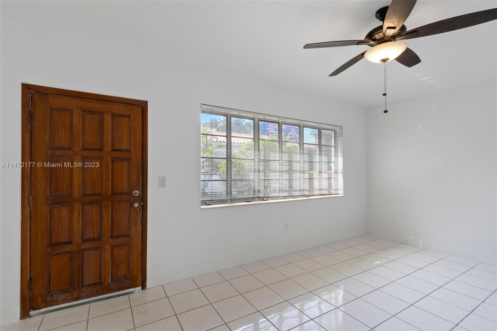280 NW 41st Ave