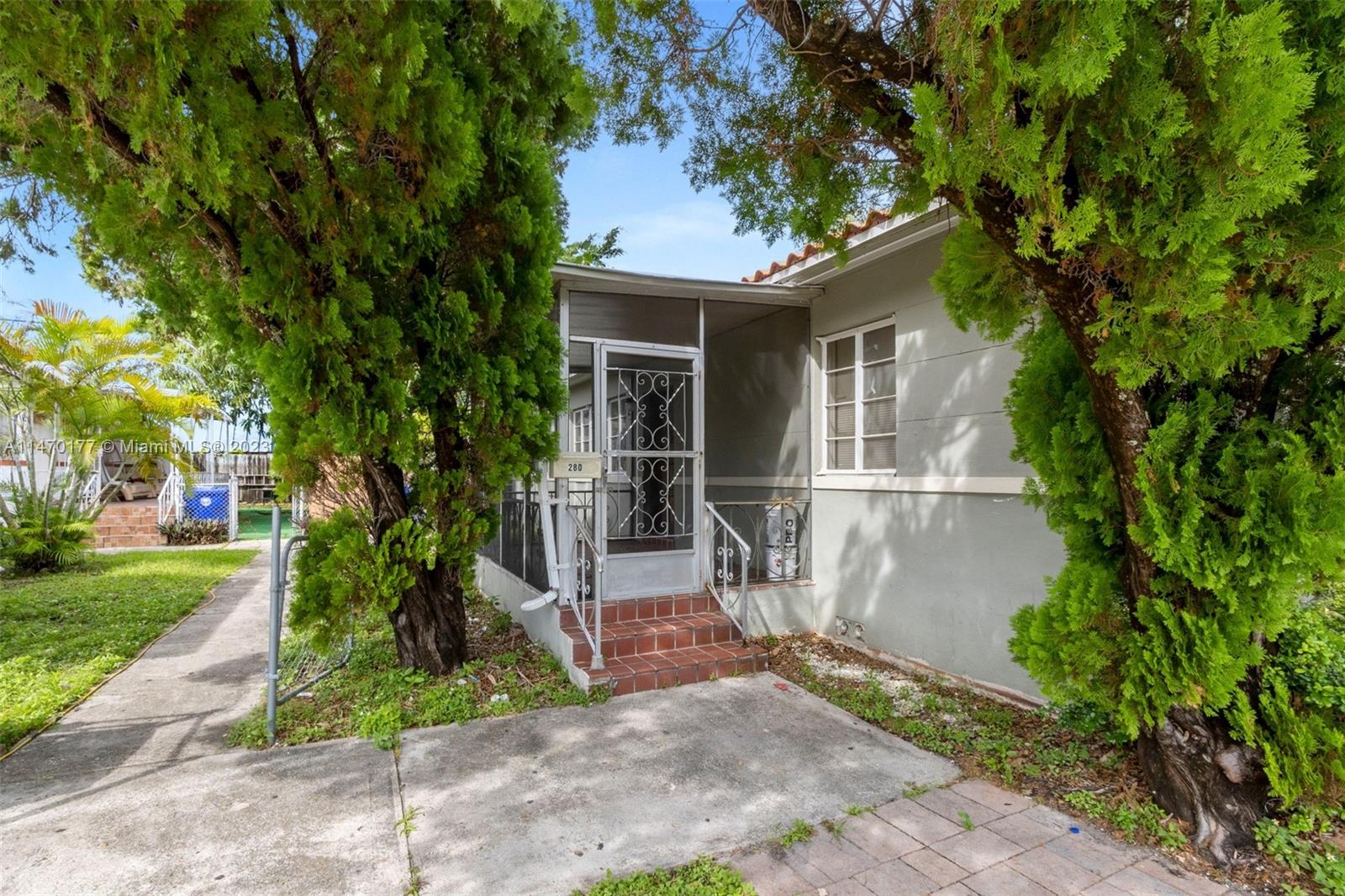 280 NW 41st Ave