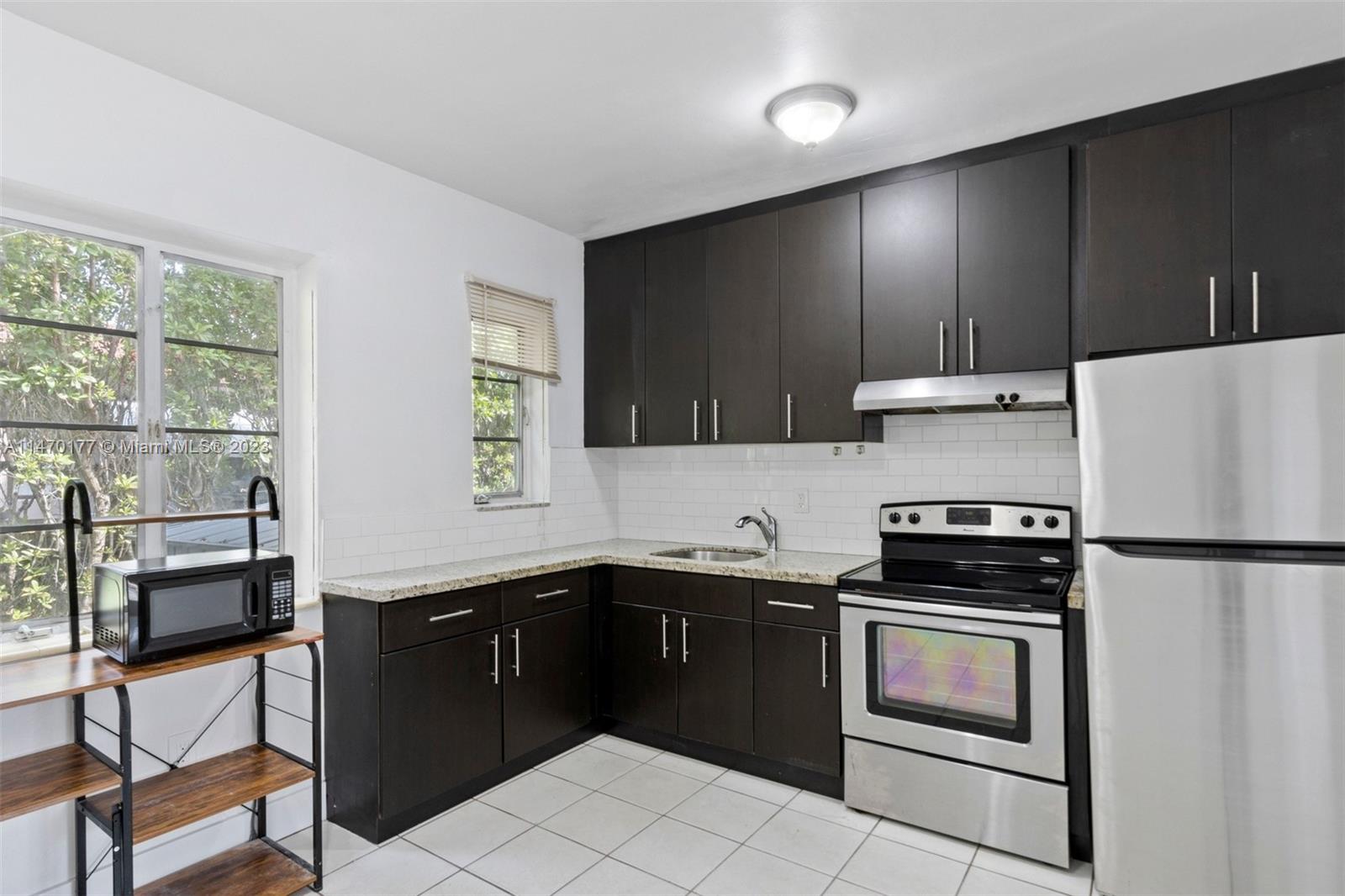 280 NW 41st Ave