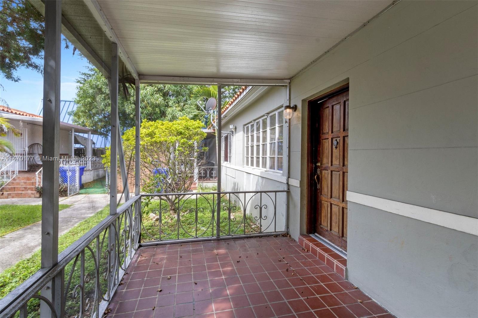 280 NW 41st Ave
