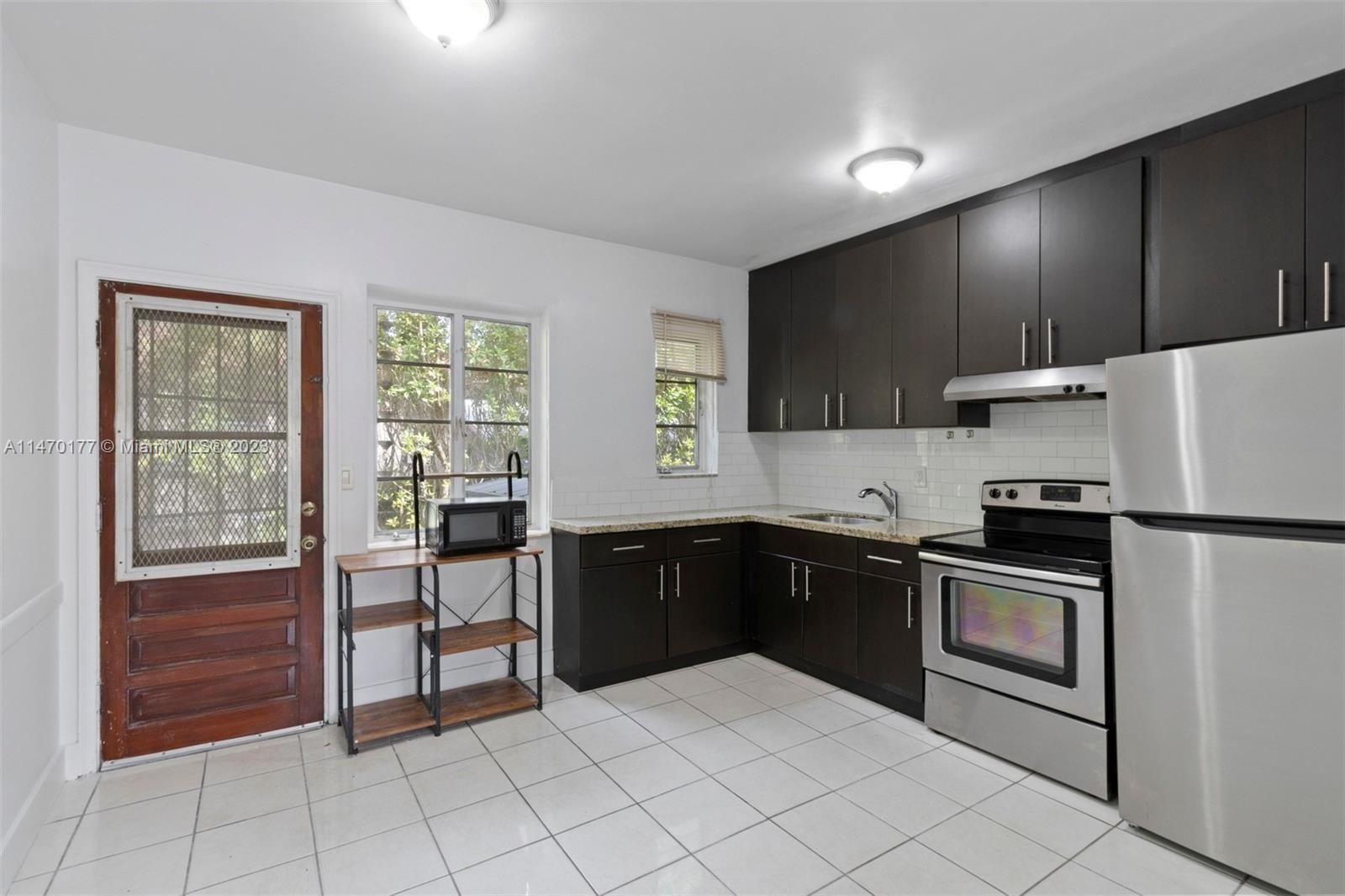 280 NW 41st Ave