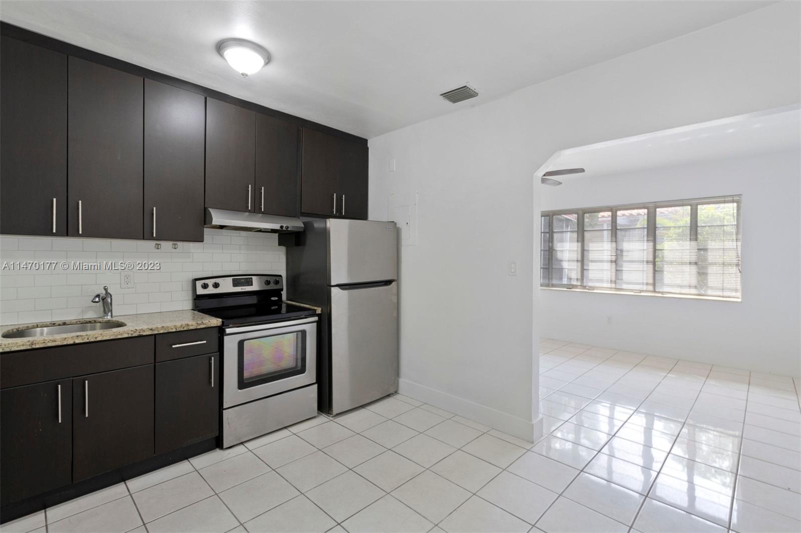 280 NW 41st Ave