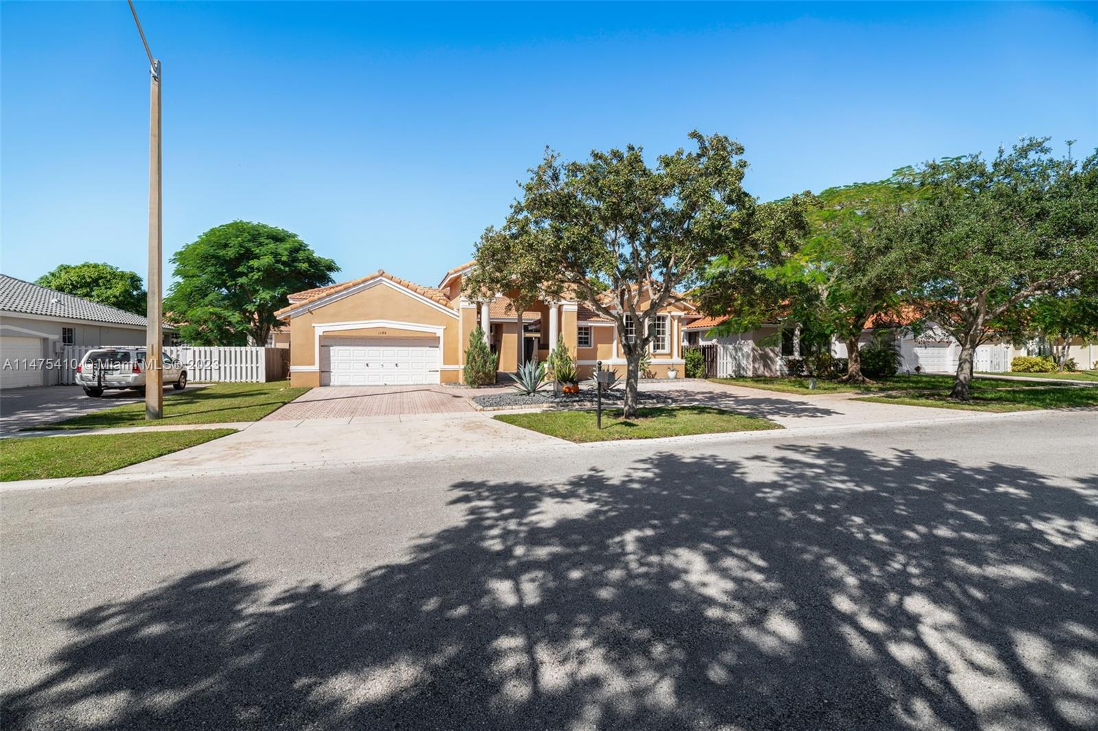 1188 NW 165th Ave