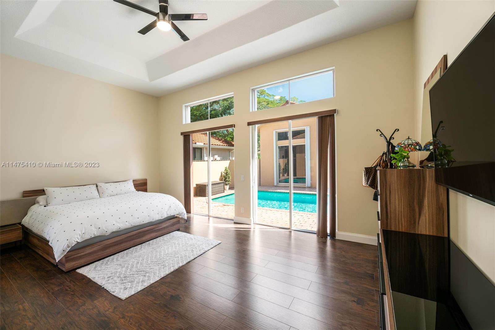 1188 NW 165th Ave