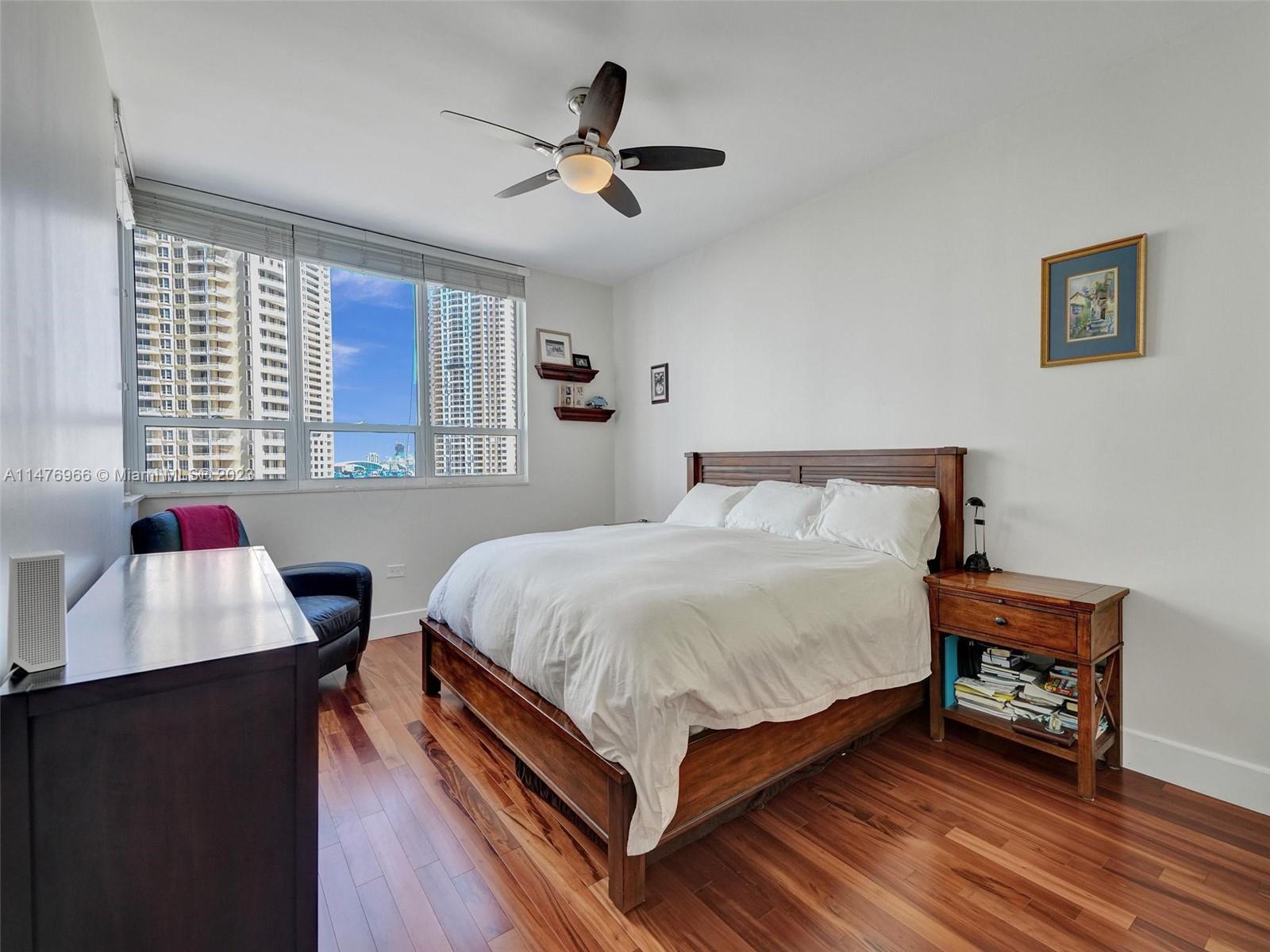 801 Brickell Key Blvd # 1112