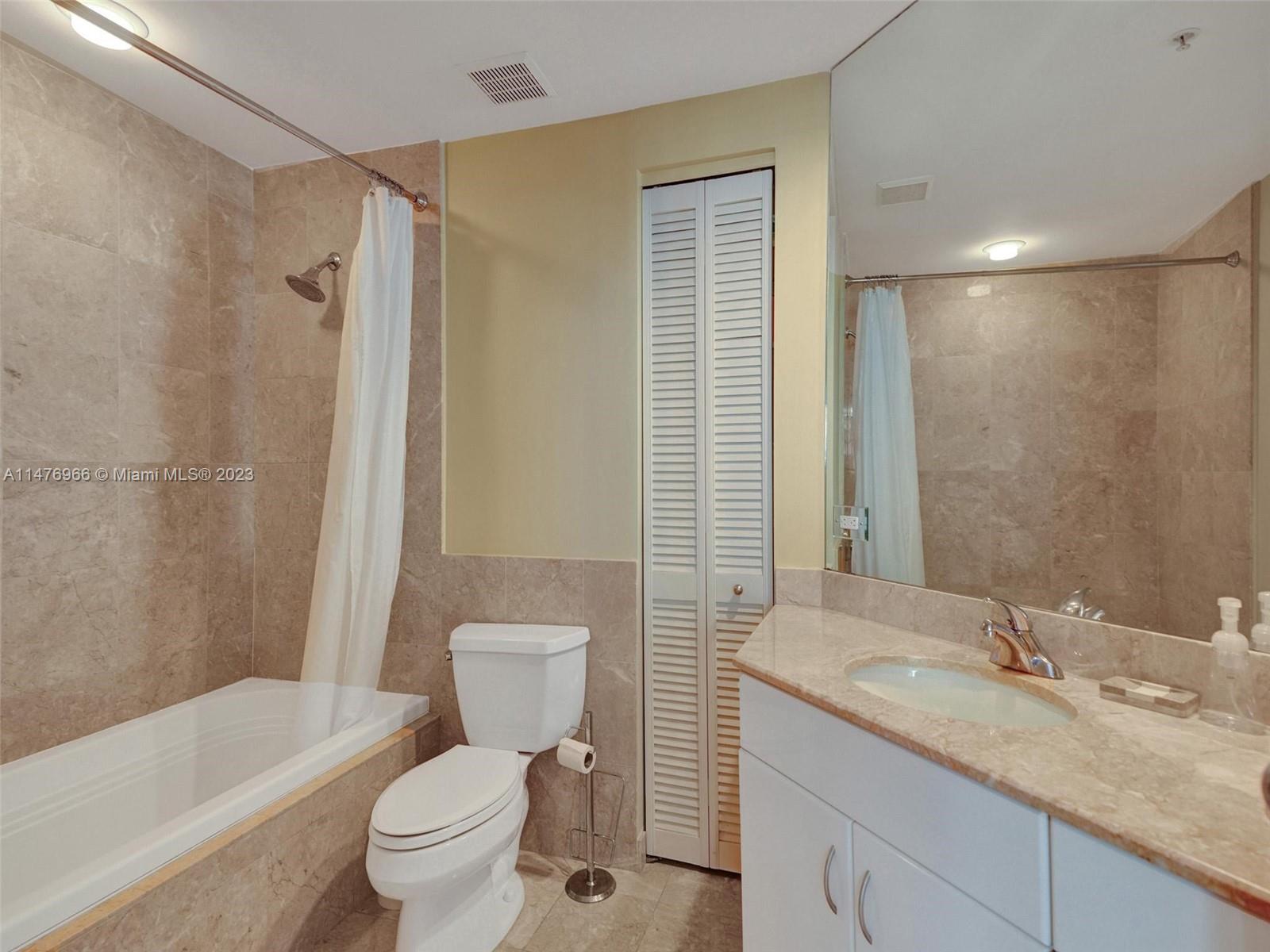 801 Brickell Key Blvd # 1112