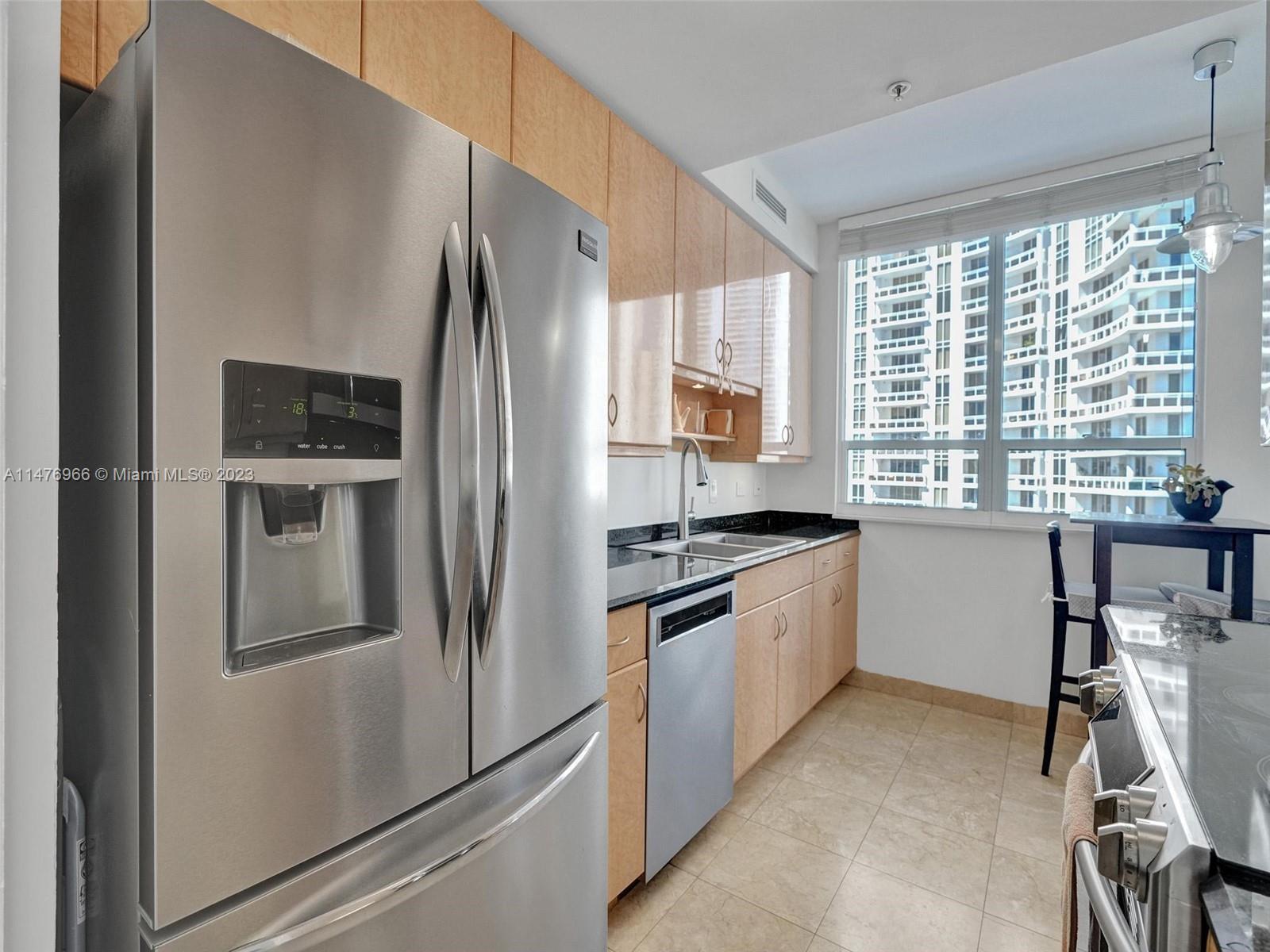 801 Brickell Key Blvd # 1112