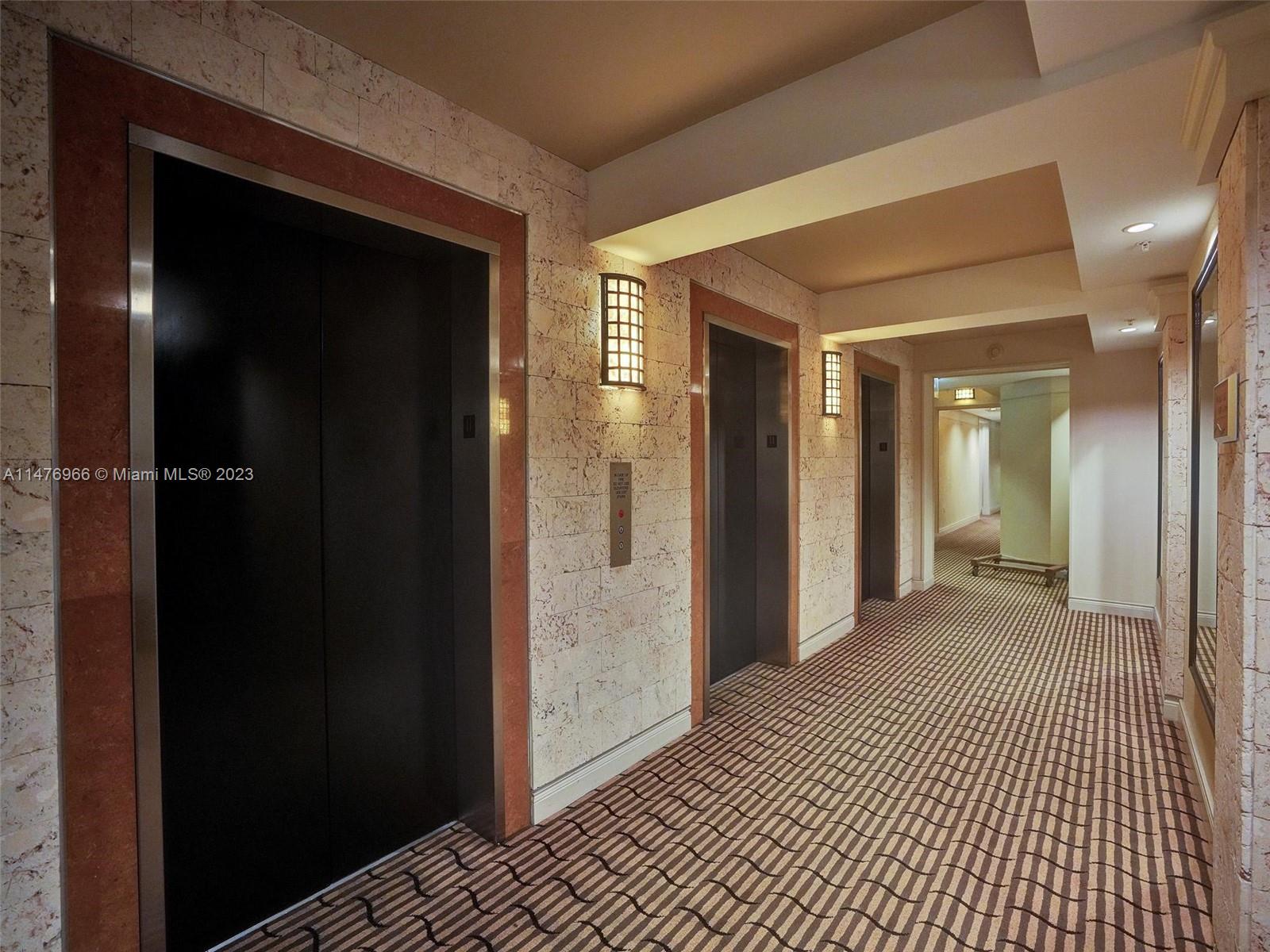 801 Brickell Key Blvd # 1112