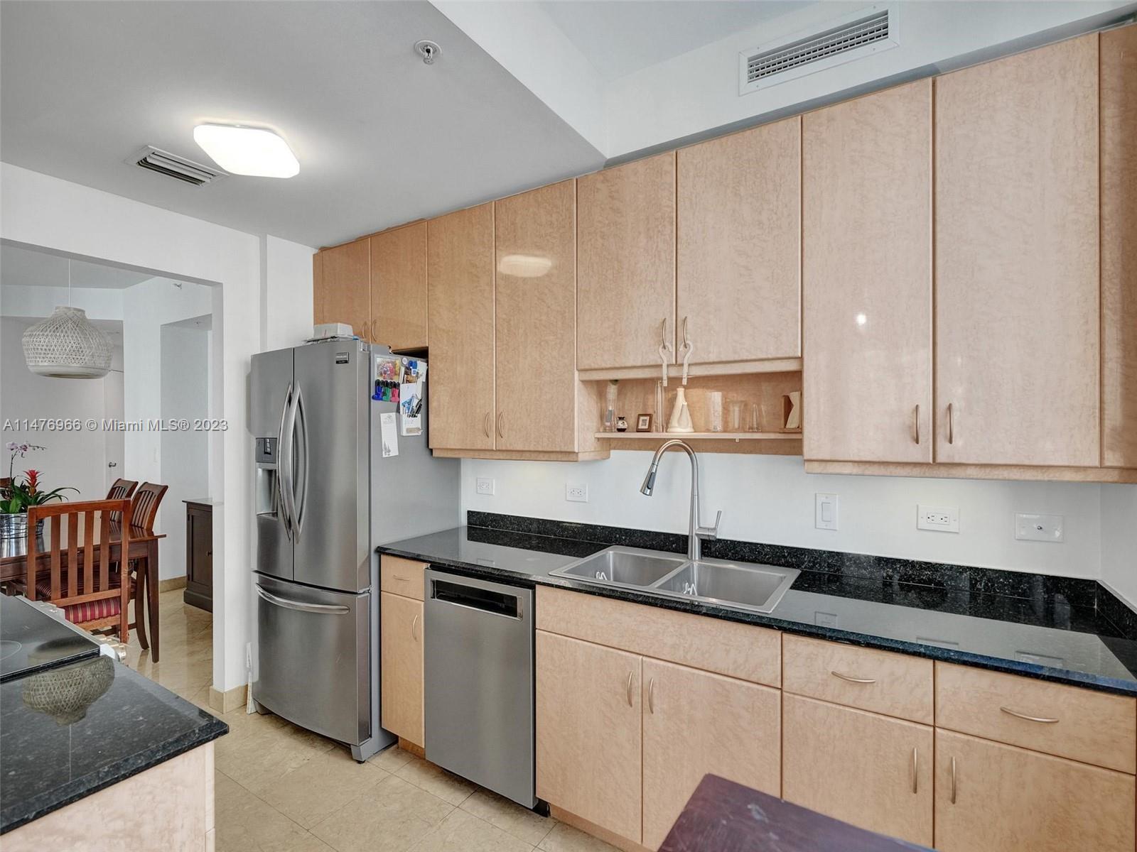 801 Brickell Key Blvd # 1112