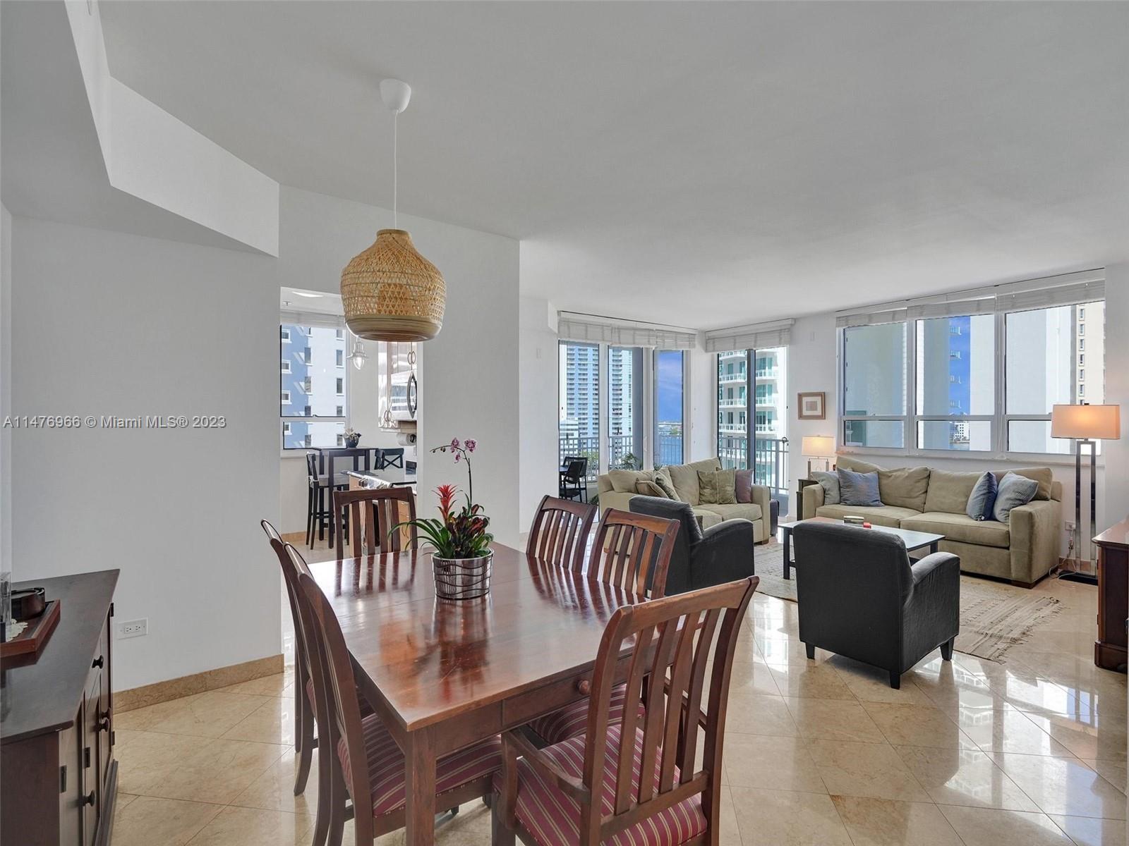 801 Brickell Key Blvd # 1112