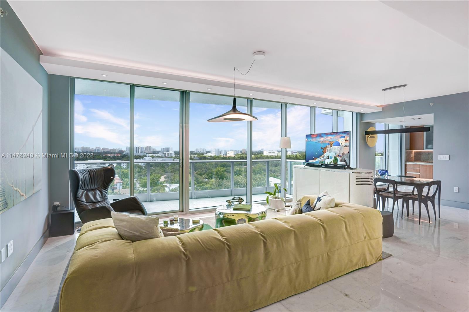 2627 S Bayshore Dr # 1408