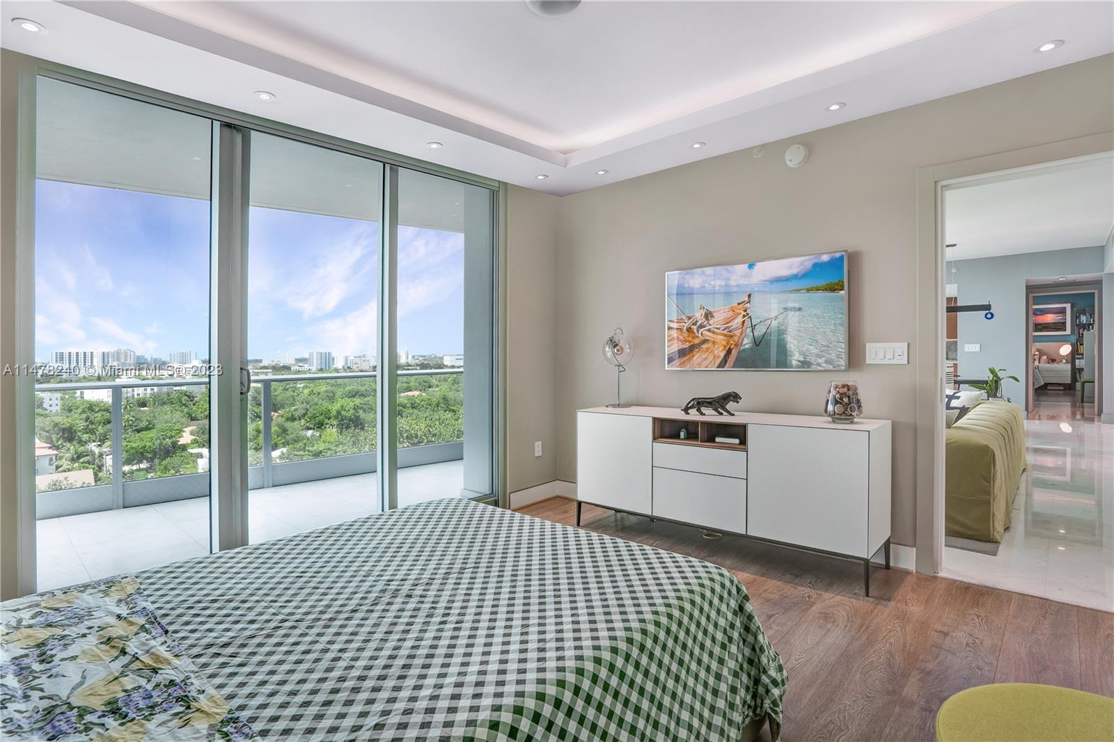 2627 S Bayshore Dr # 1408
