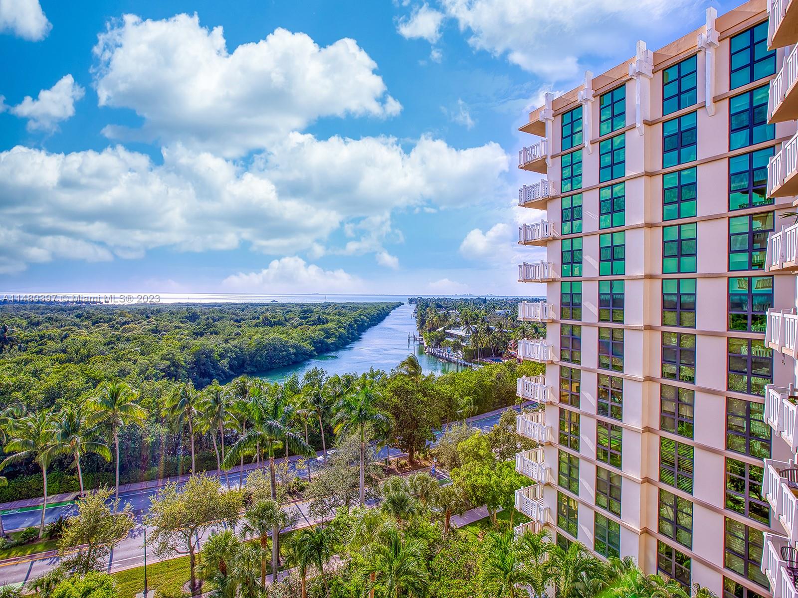 1121 Crandon Blvd # D804
