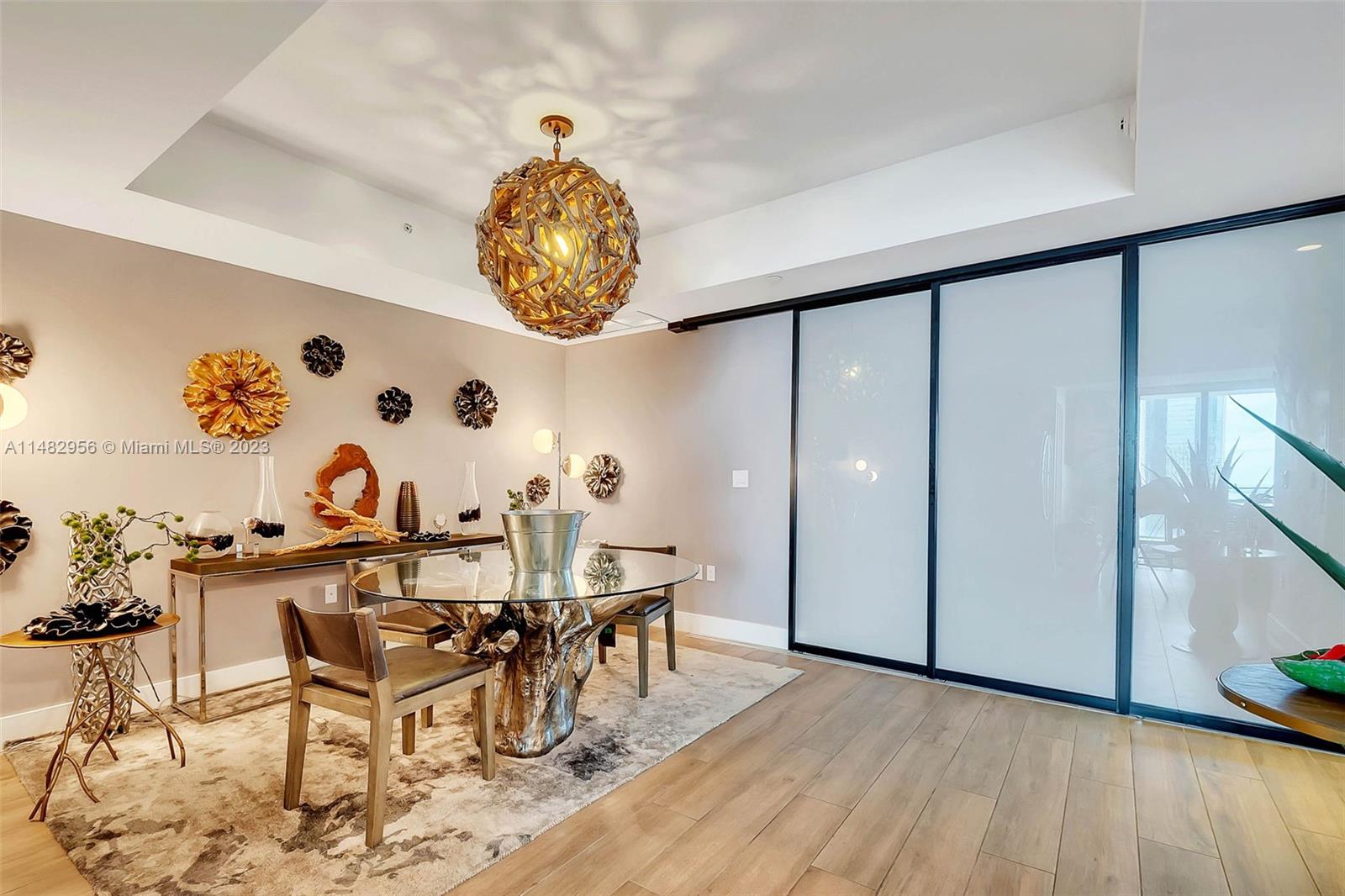 1010 Brickell Ave # 2502