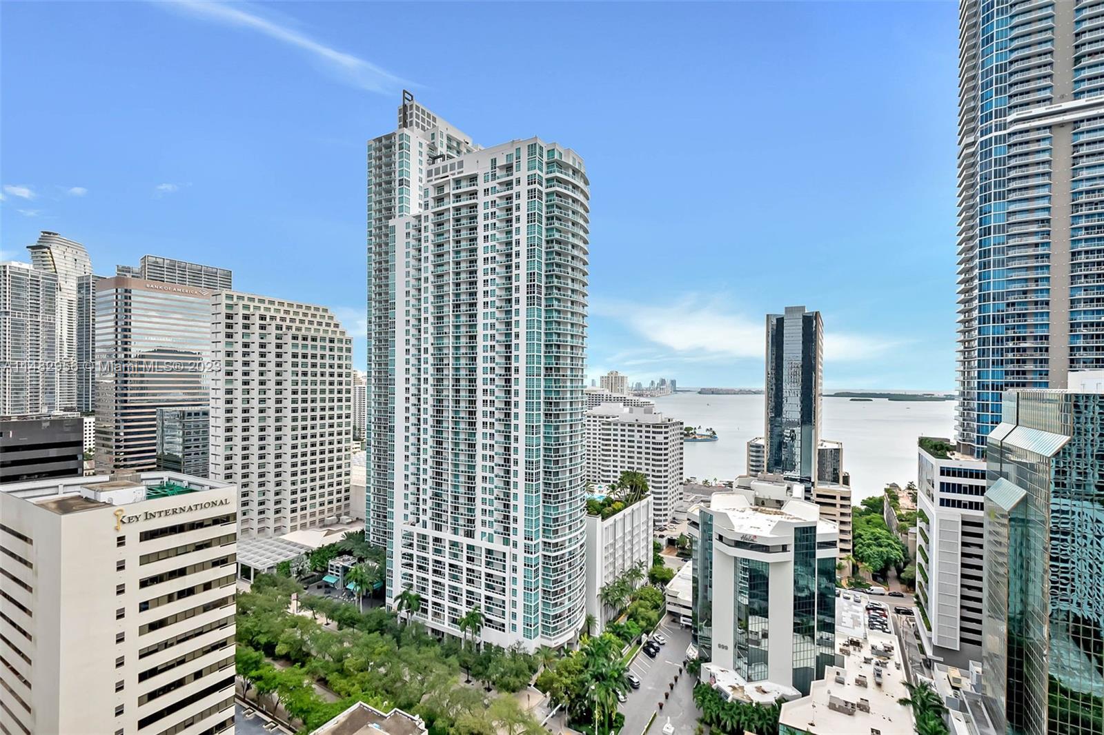 1010 Brickell Ave # 2502