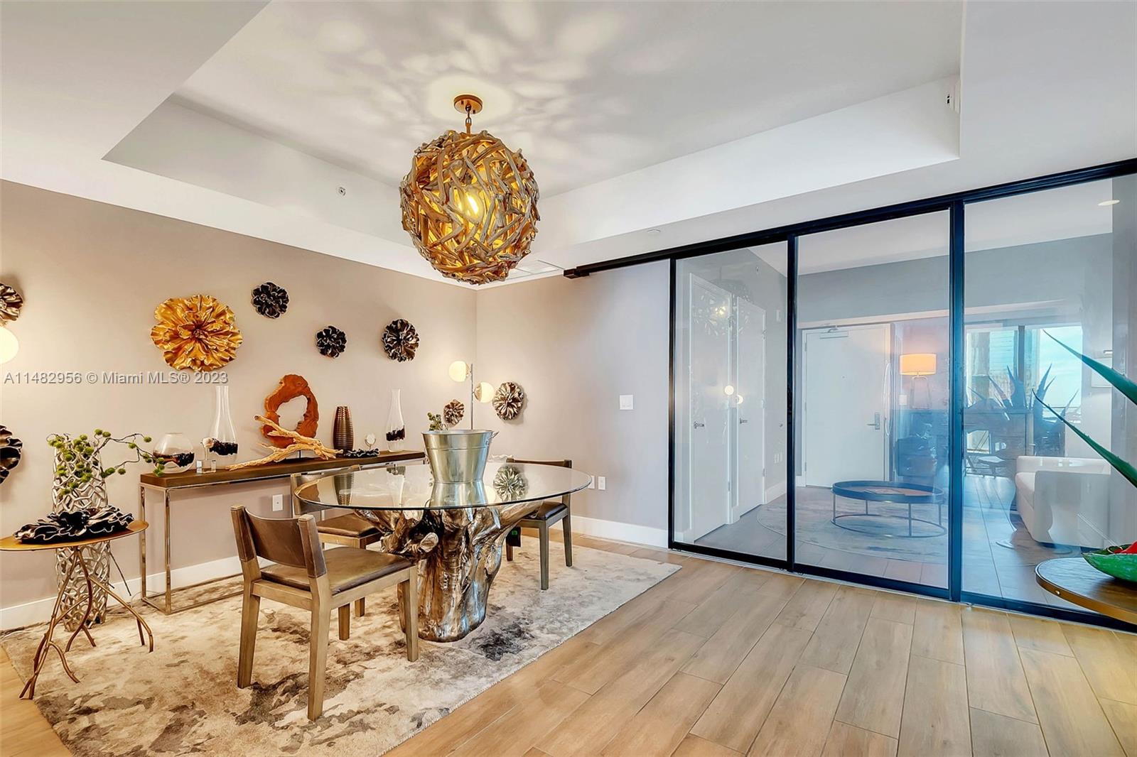 1010 Brickell Ave # 2502