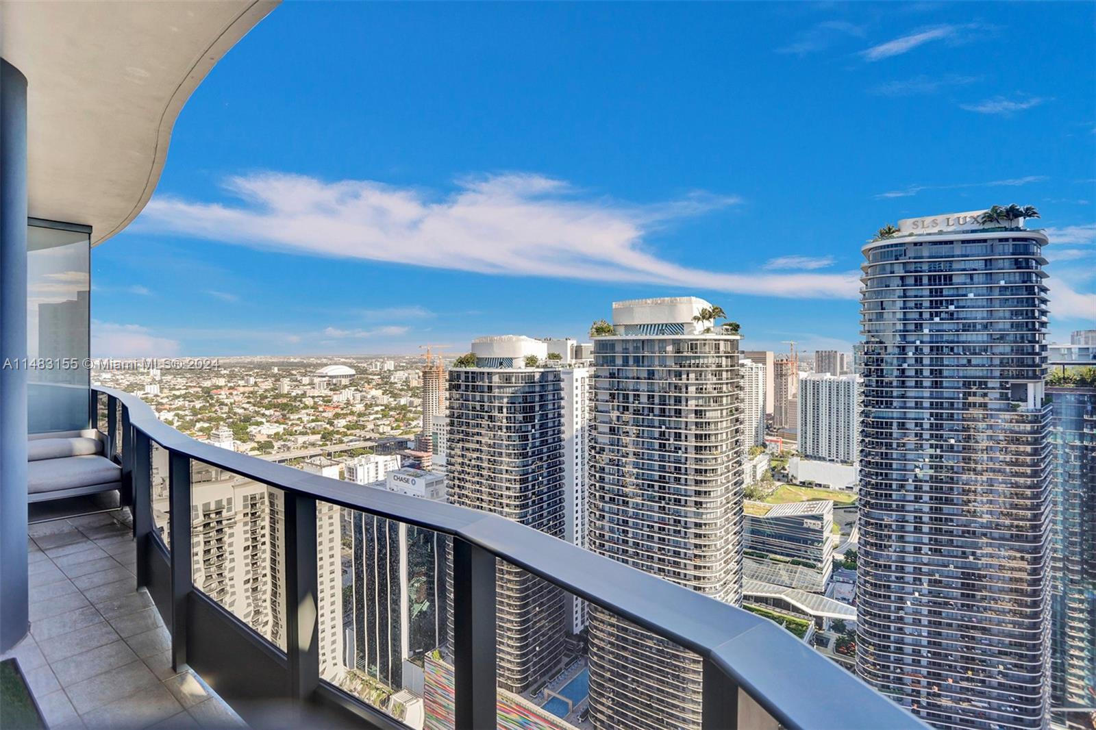 1000 Brickell Plz Unit: PH5208