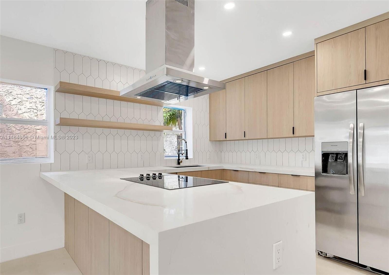545 NW 47th St