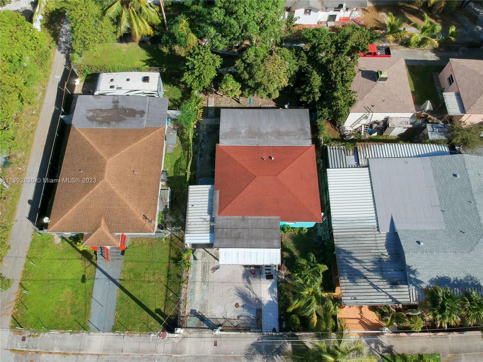 3435 NW 3rd Ave