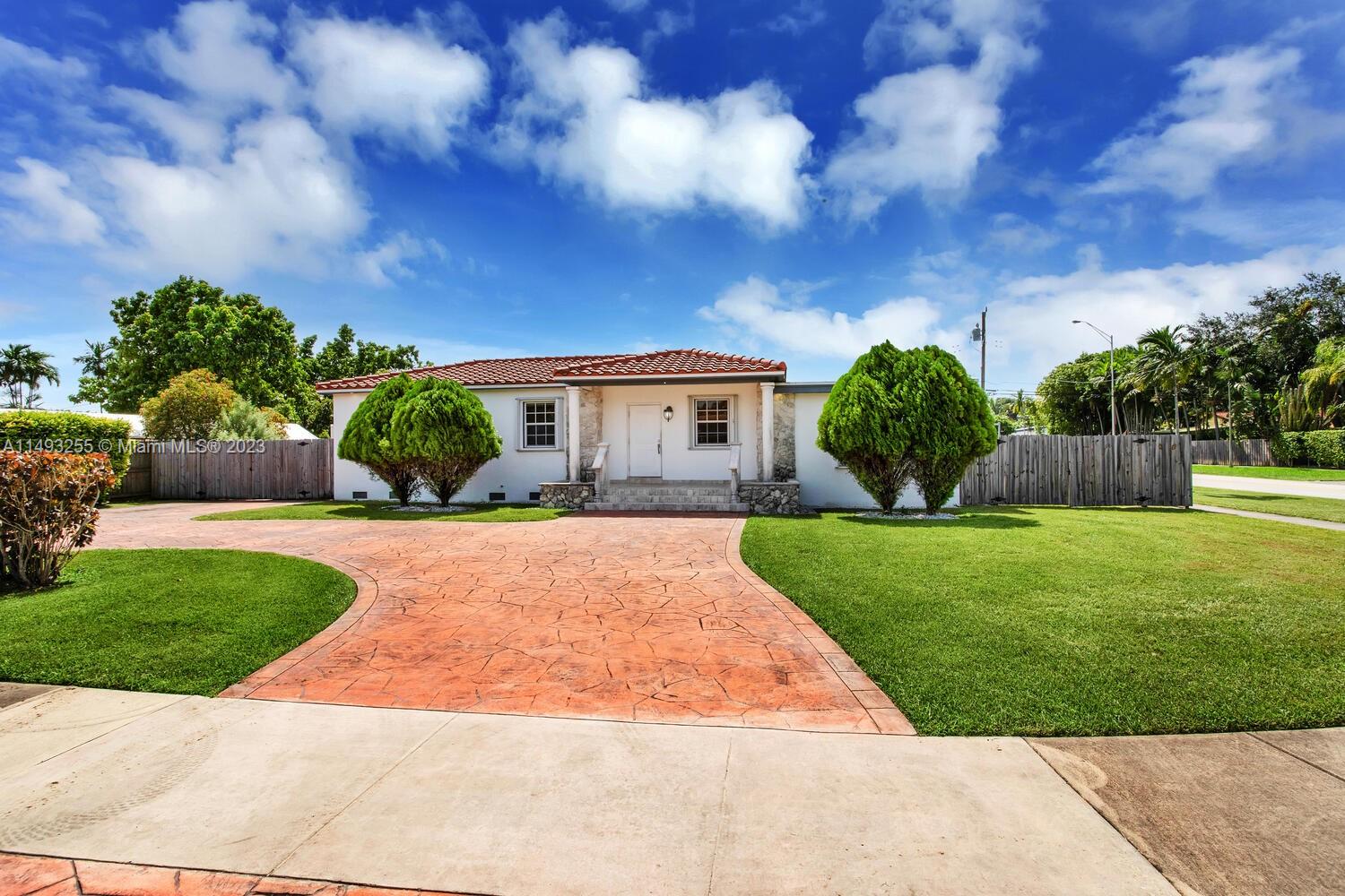 3200 SW 81st Ave