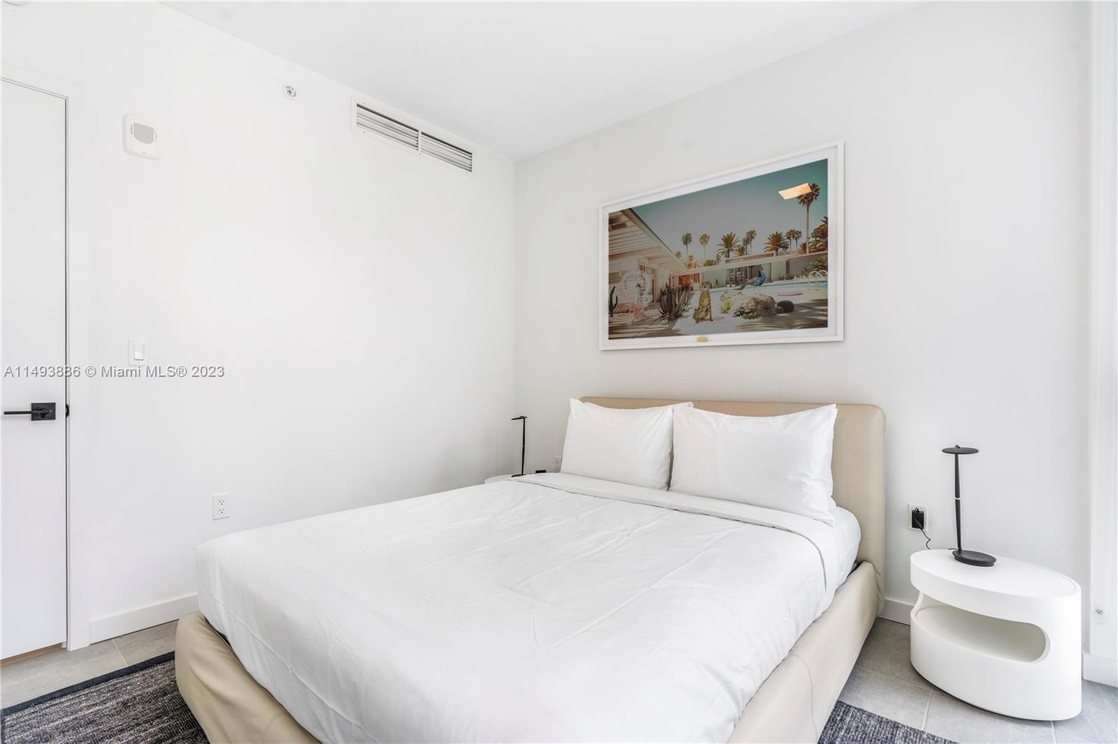 227 NE 2nd St # 3000