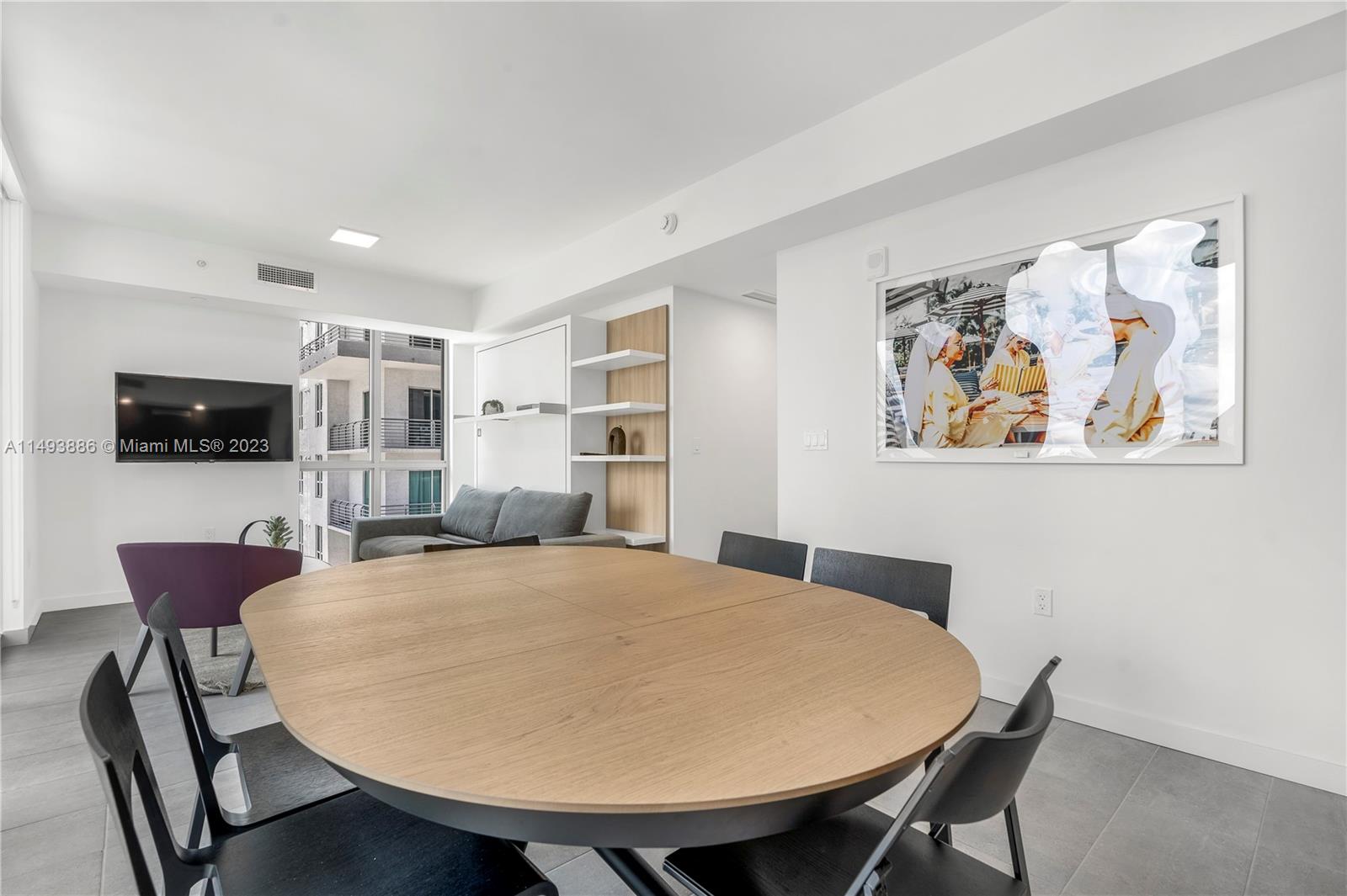 227 NE 2nd St # 3000