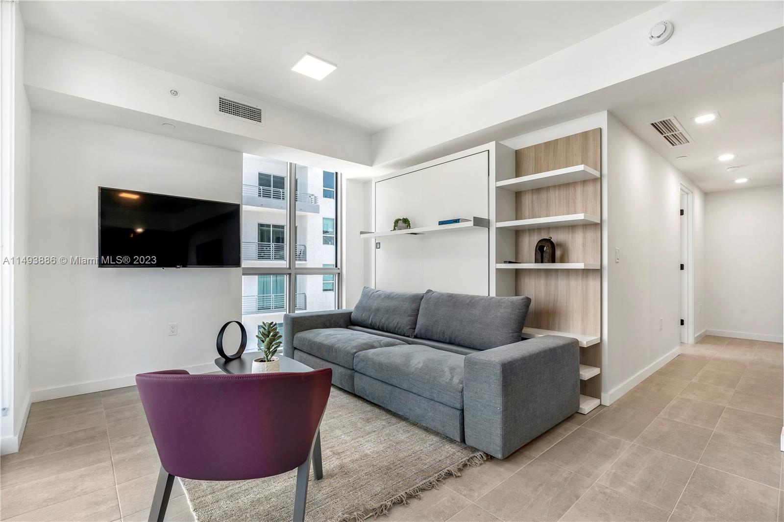 227 NE 2nd St # 3000