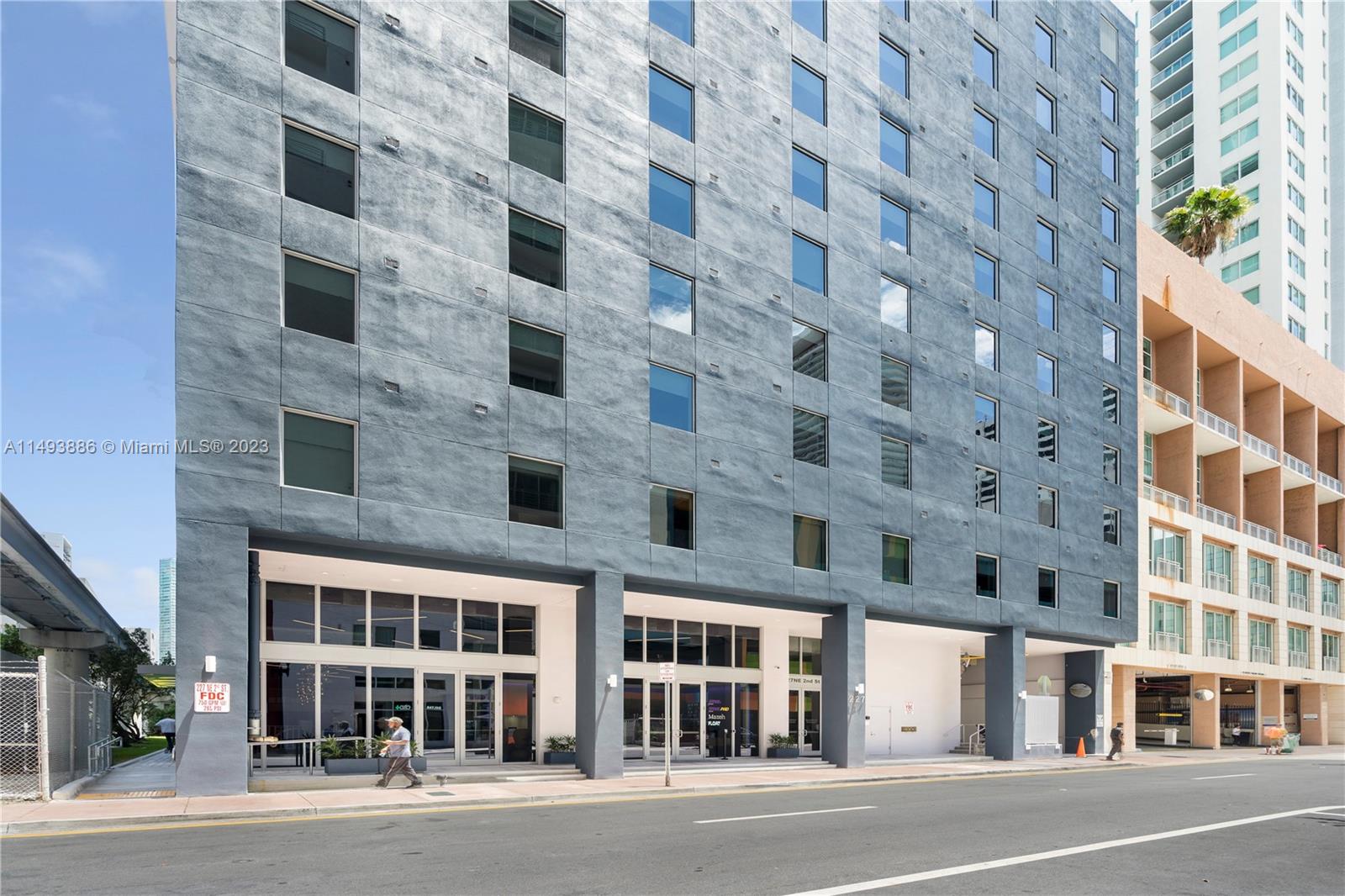 227 NE 2nd St # 3000