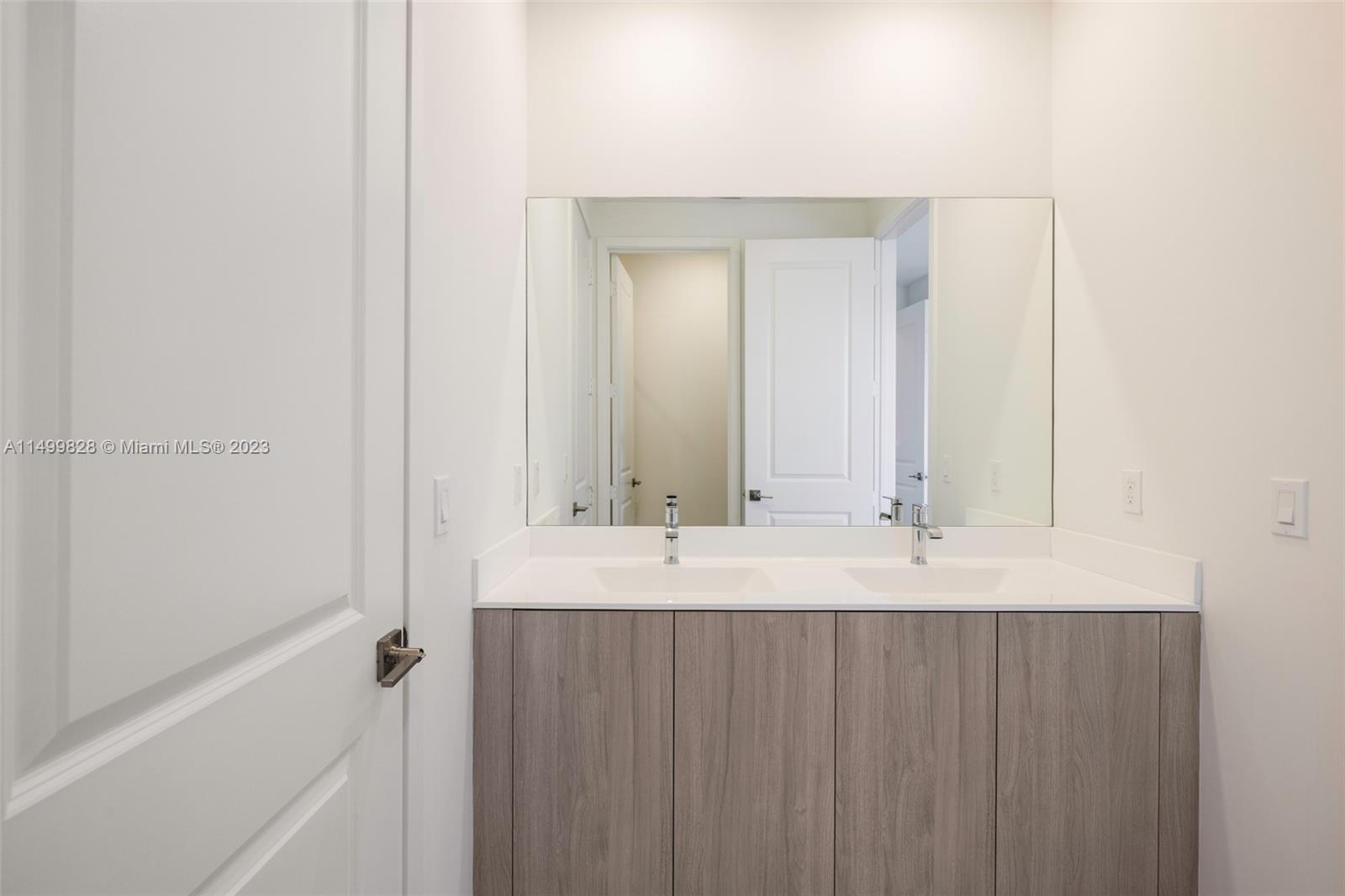 12073 SW 83rd Place # 12073