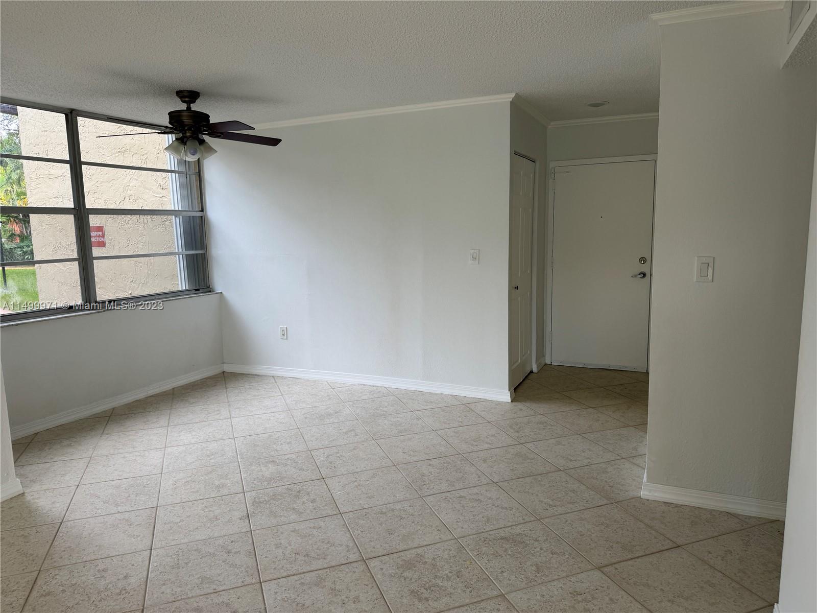 13120 SW 92nd Ave # 106 Unit: B-106