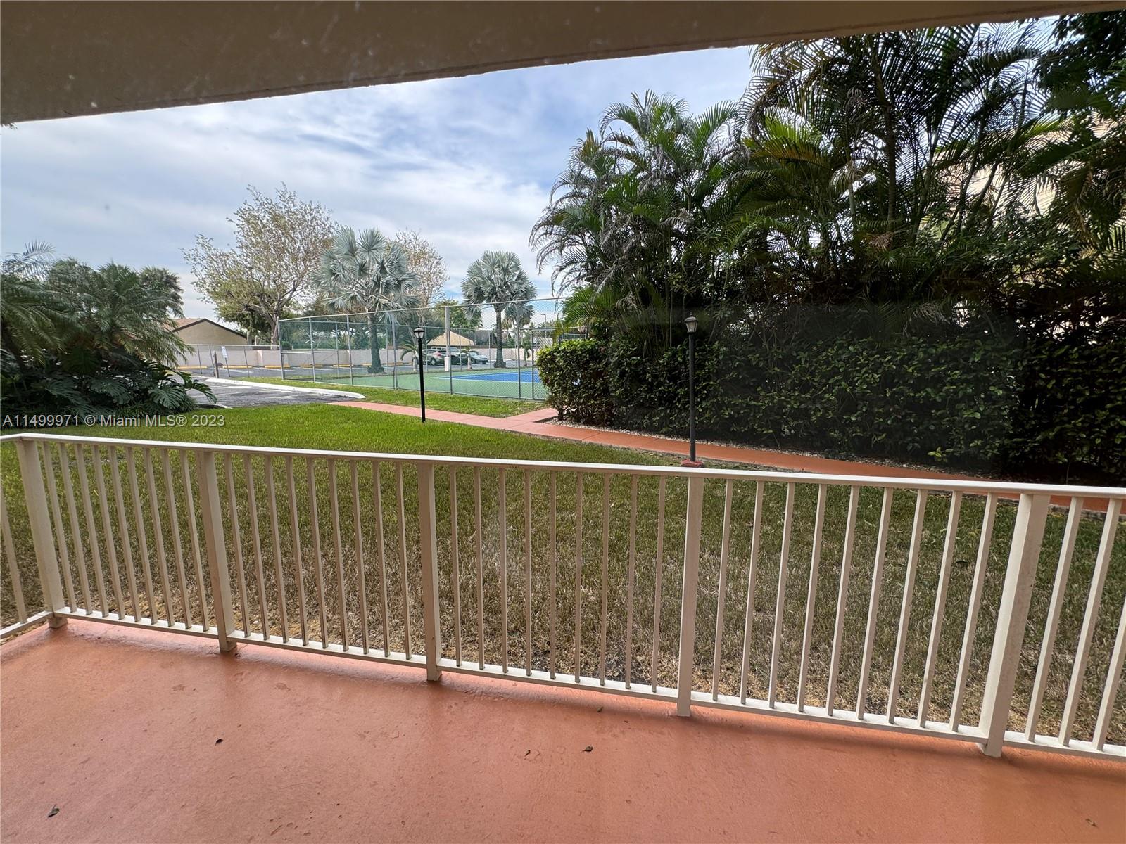 13120 SW 92nd Ave # 106 Unit: B-106