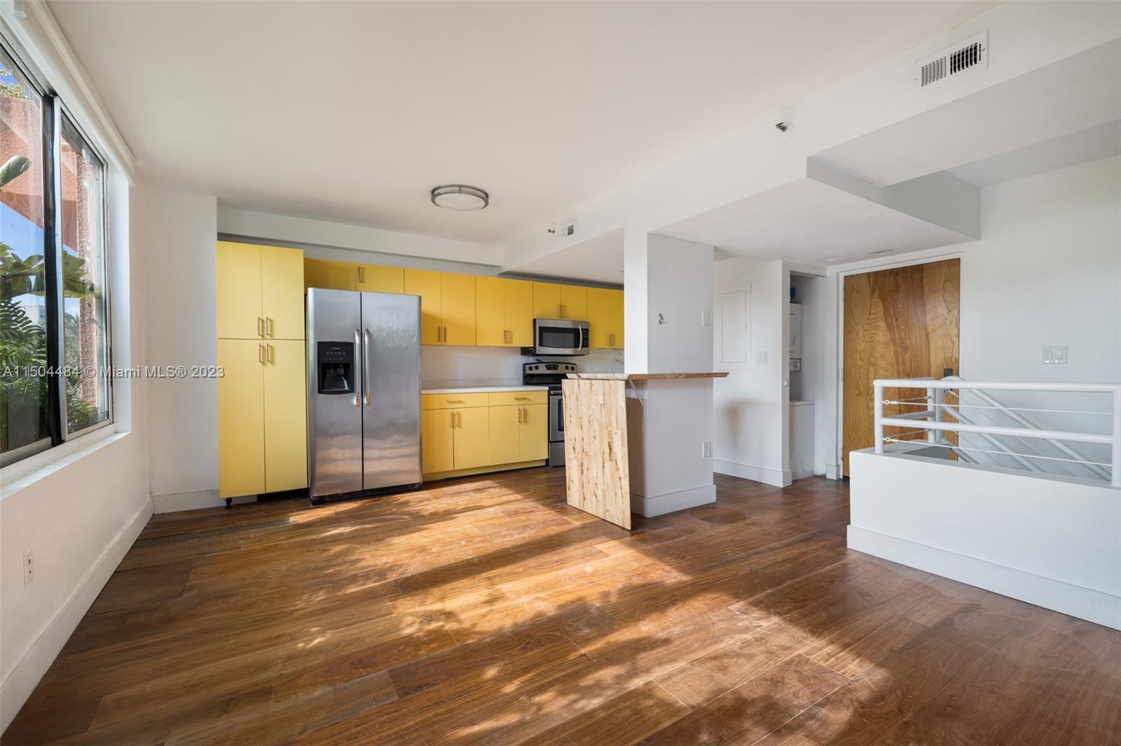 2801 Florida Ave # 410