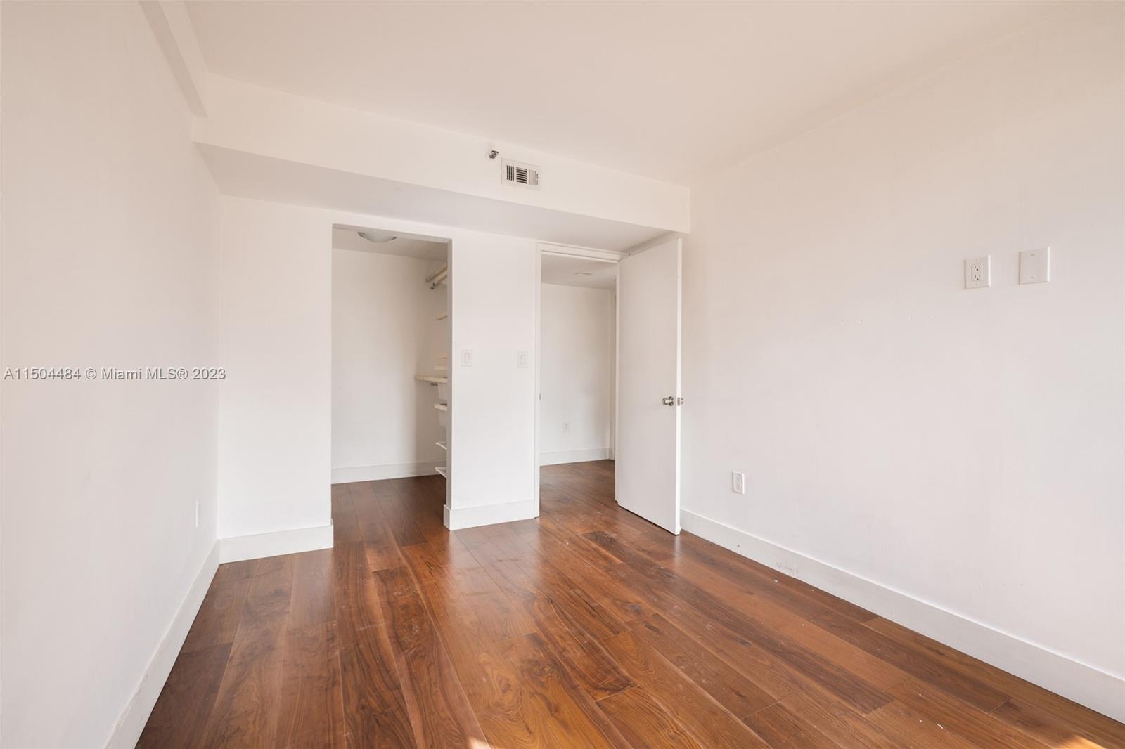 2801 Florida Ave # 410
