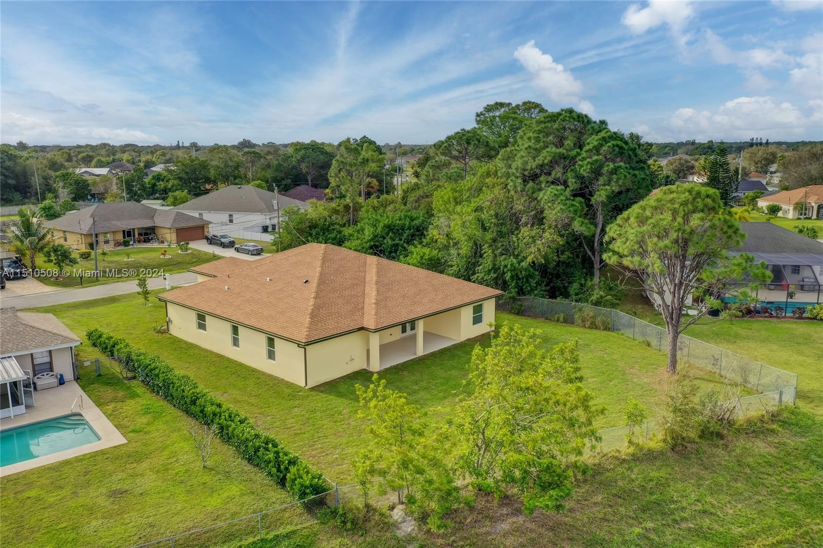 473 SW Cherryhill Rd, Port St. Lucie