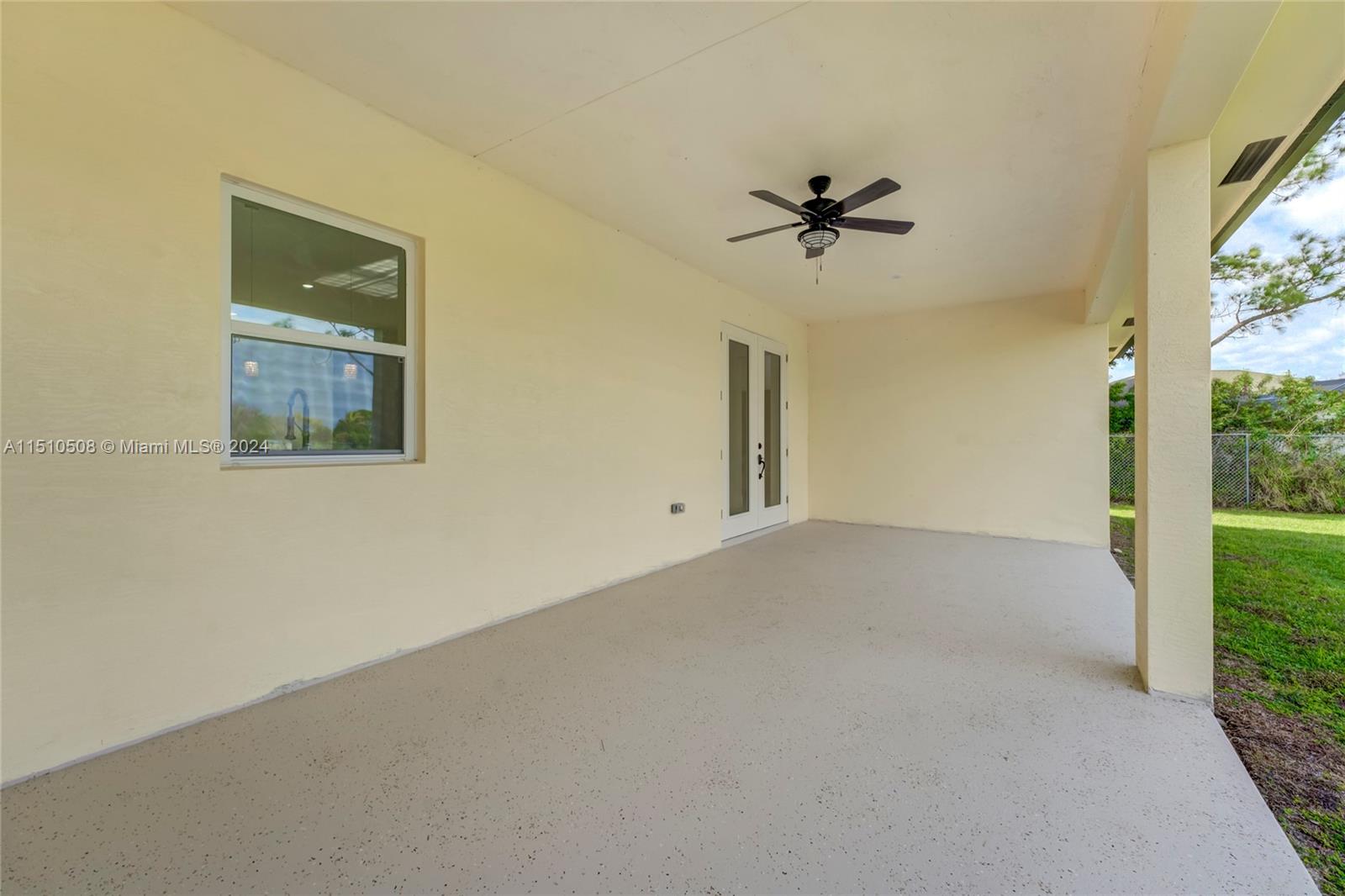 473 SW Cherryhill Rd, Port St. Lucie
