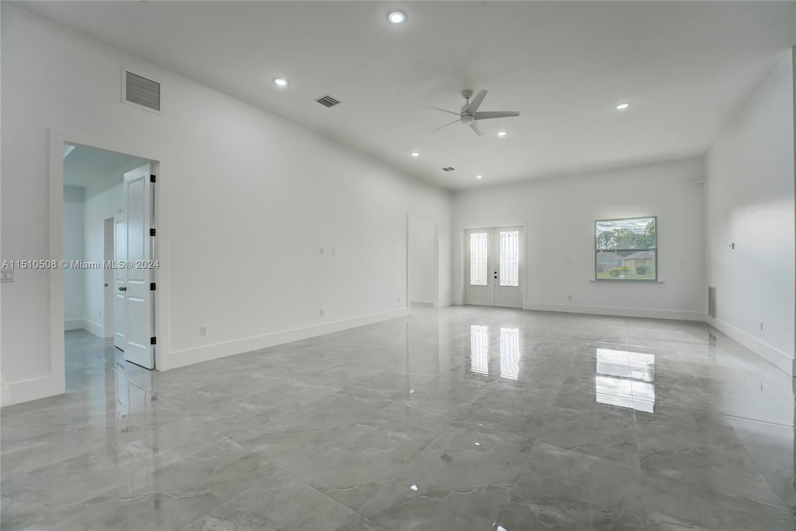 473 SW Cherryhill Rd, Port St. Lucie