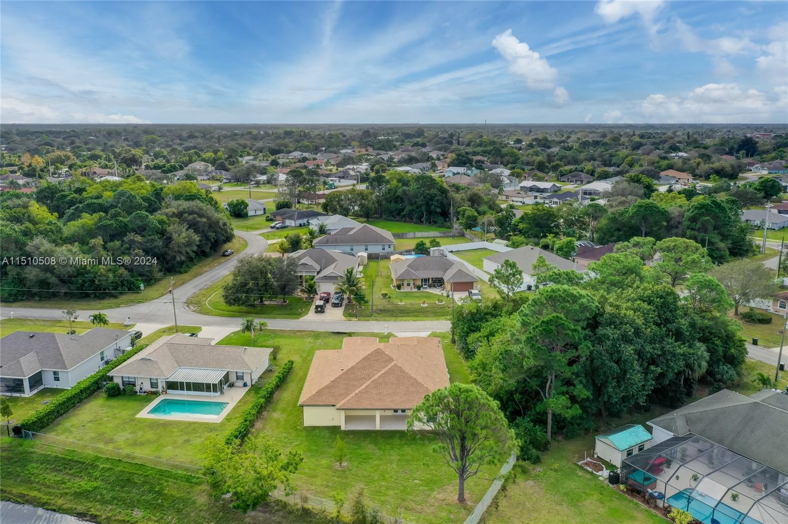 473 SW Cherryhill Rd, Port St. Lucie