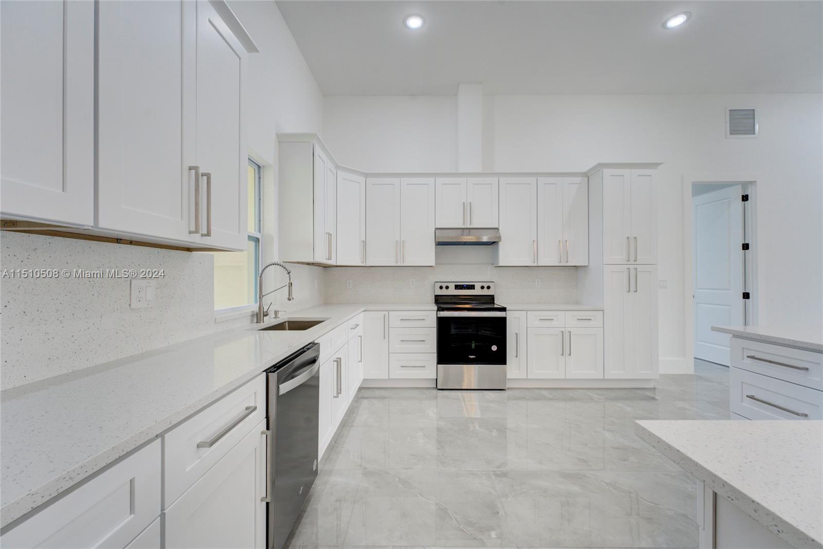 473 SW Cherryhill Rd, Port St. Lucie