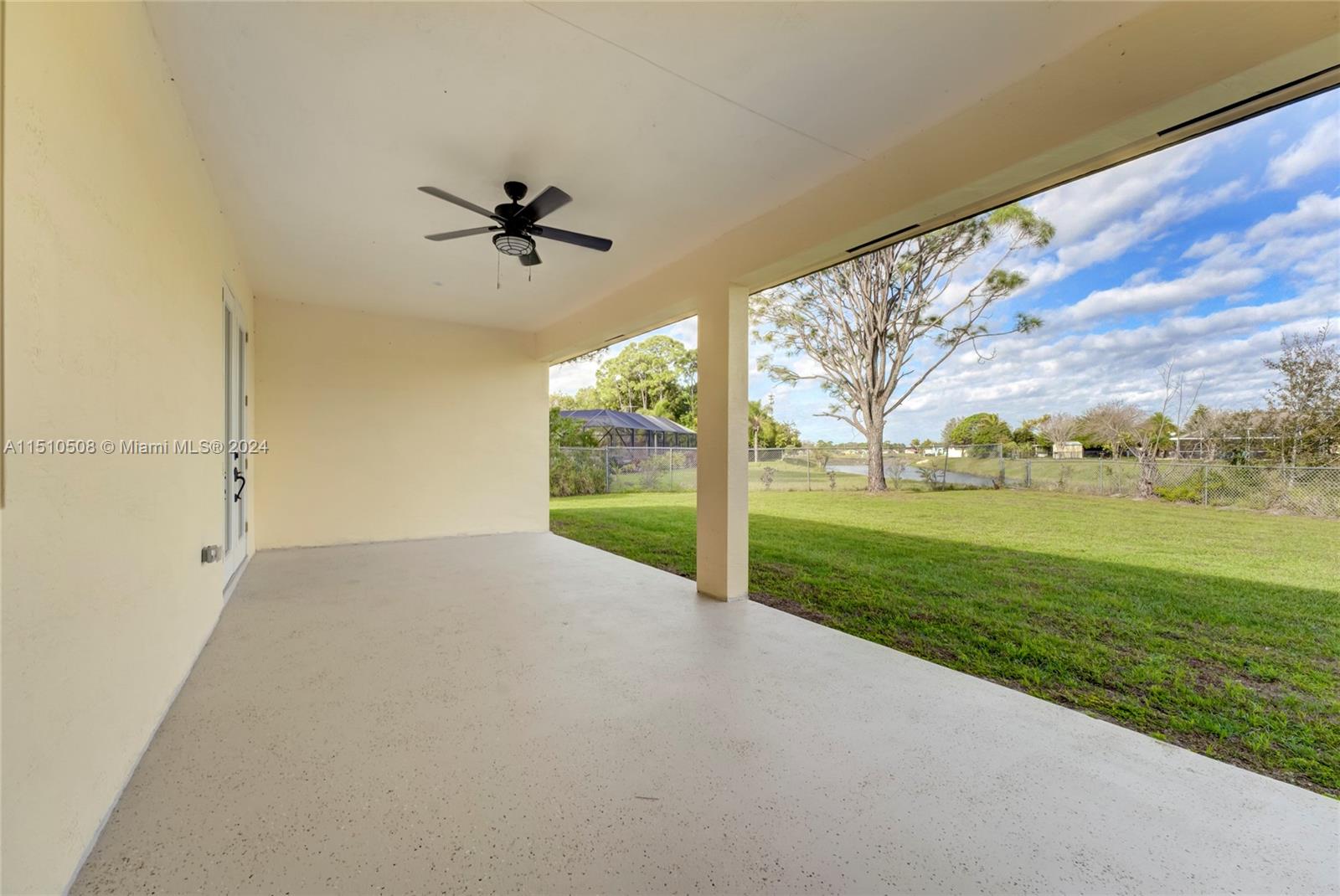 473 SW Cherryhill Rd, Port St. Lucie