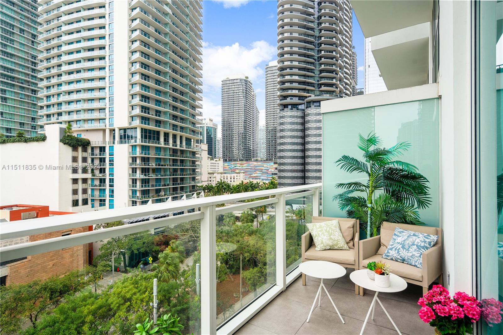 1080 Brickell Ave # 713