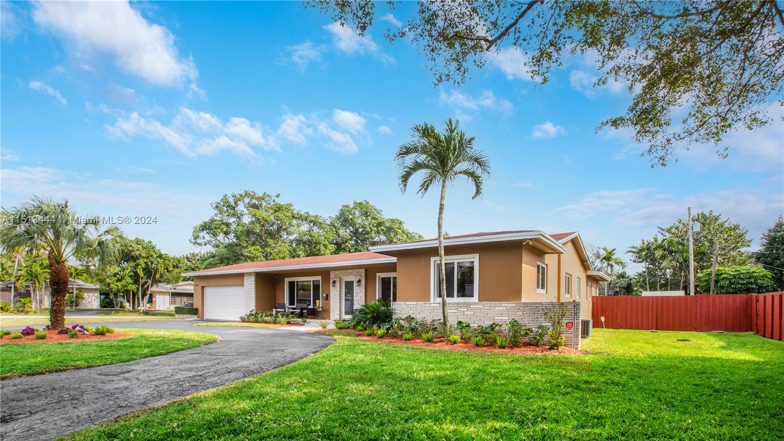 15301 SW 83rd Ave