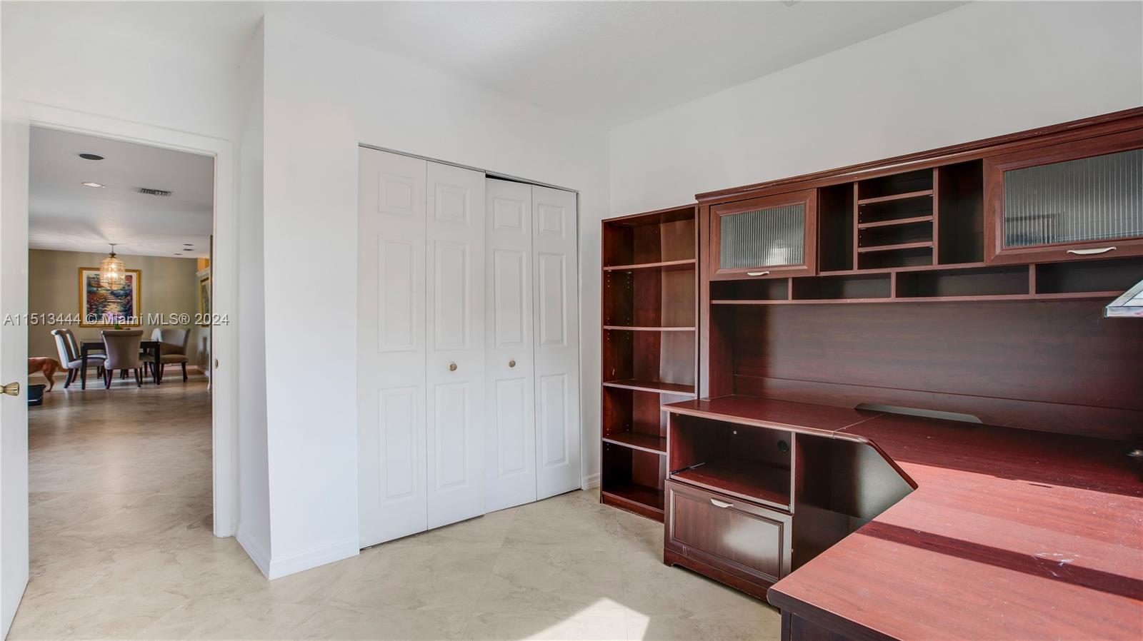 15301 SW 83rd Ave