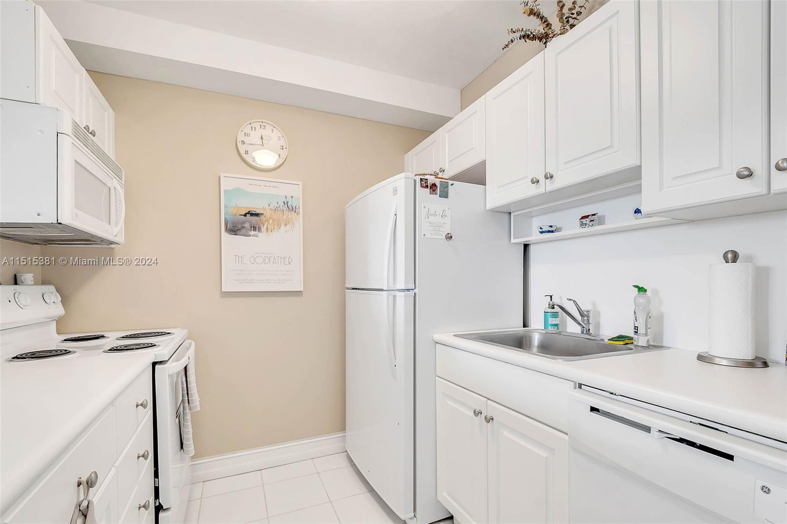 2501 Douglas Rd # 405