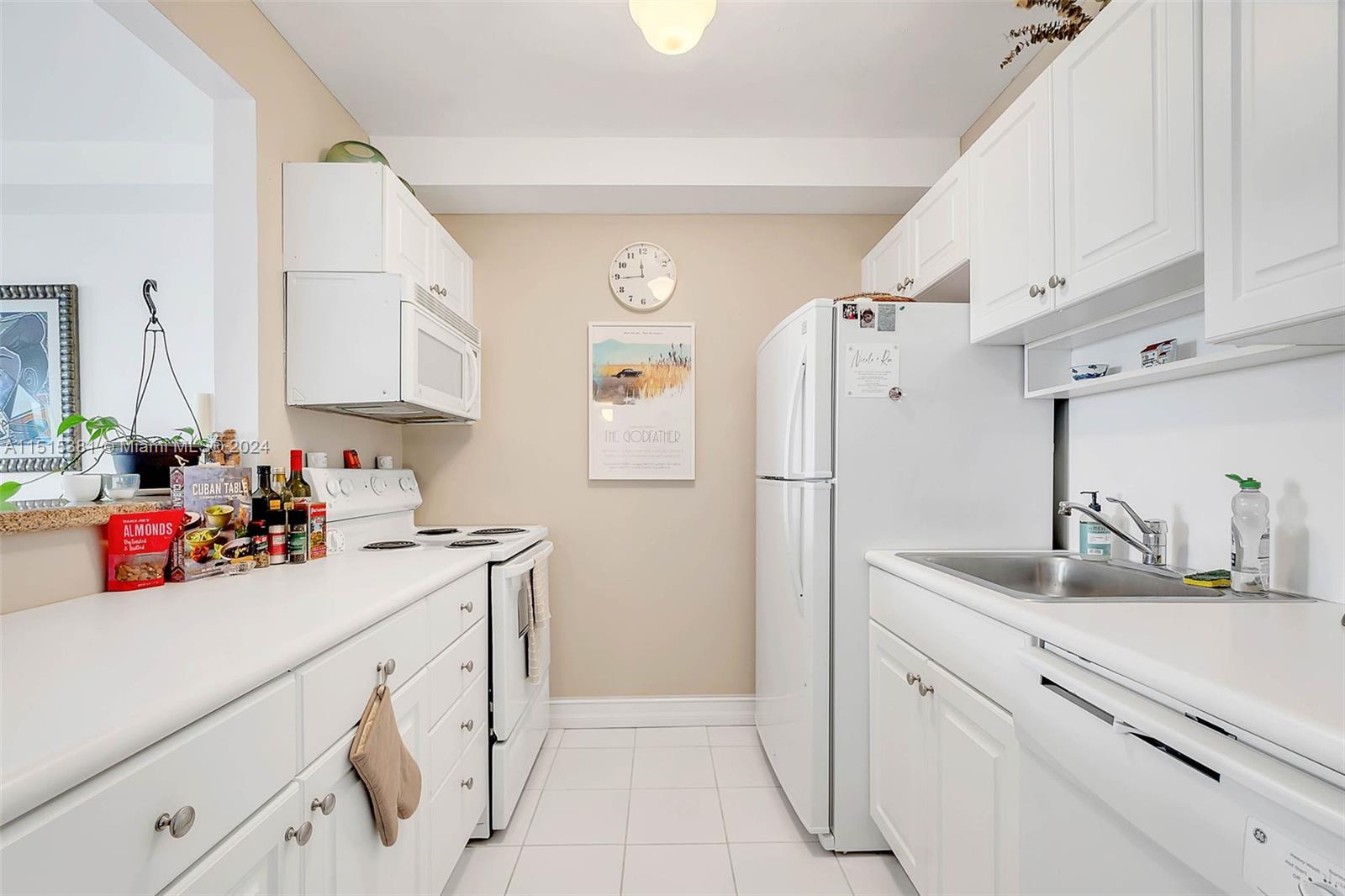 2501 Douglas Rd # 405