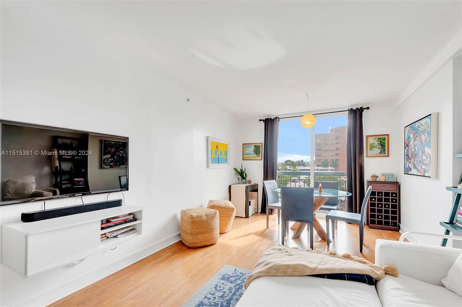 2501 Douglas Rd # 405
