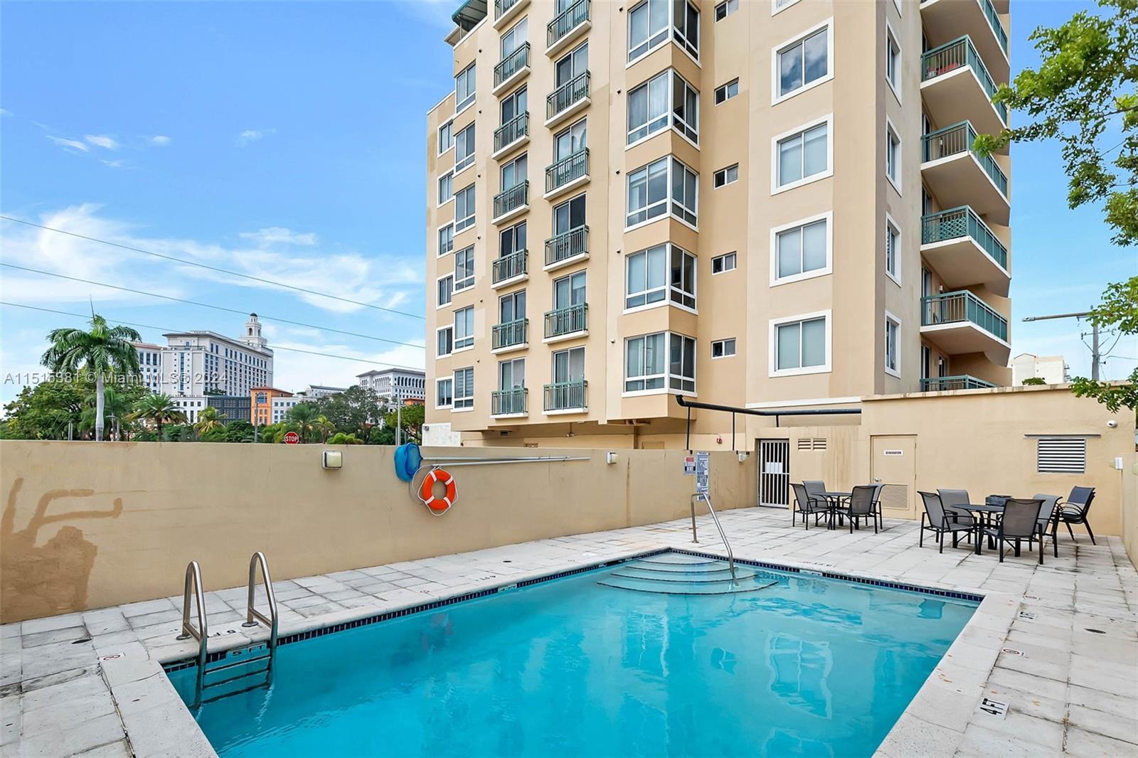 2501 Douglas Rd # 405