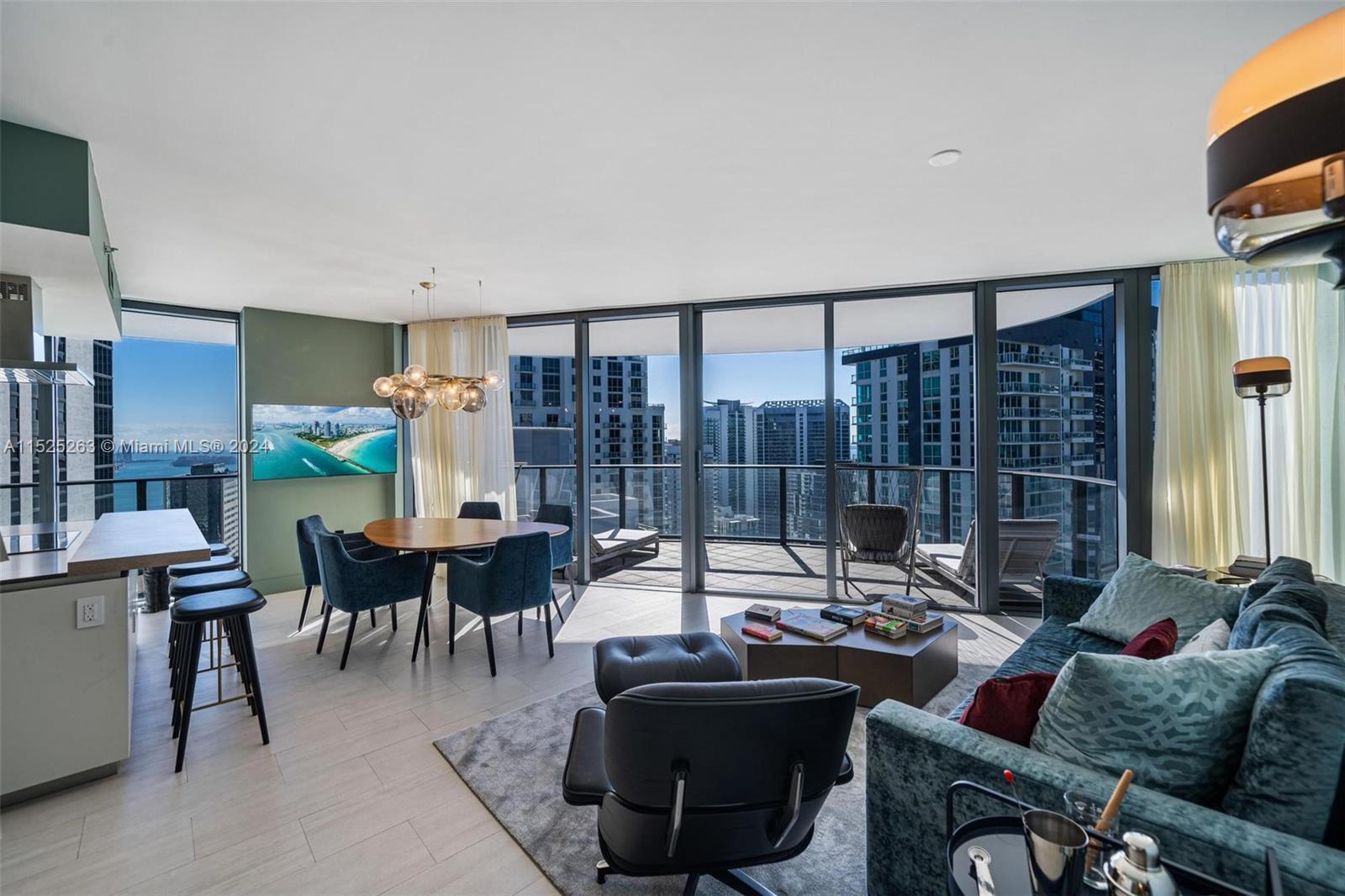 1000 Brickell Plz # 4101