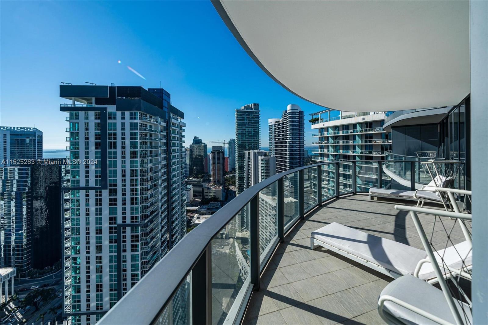 1000 Brickell Plz # 4101