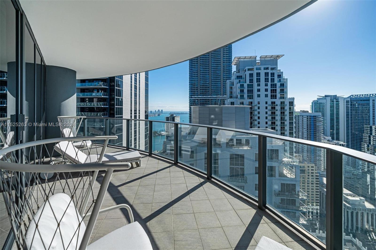 1000 Brickell Plz # 4101