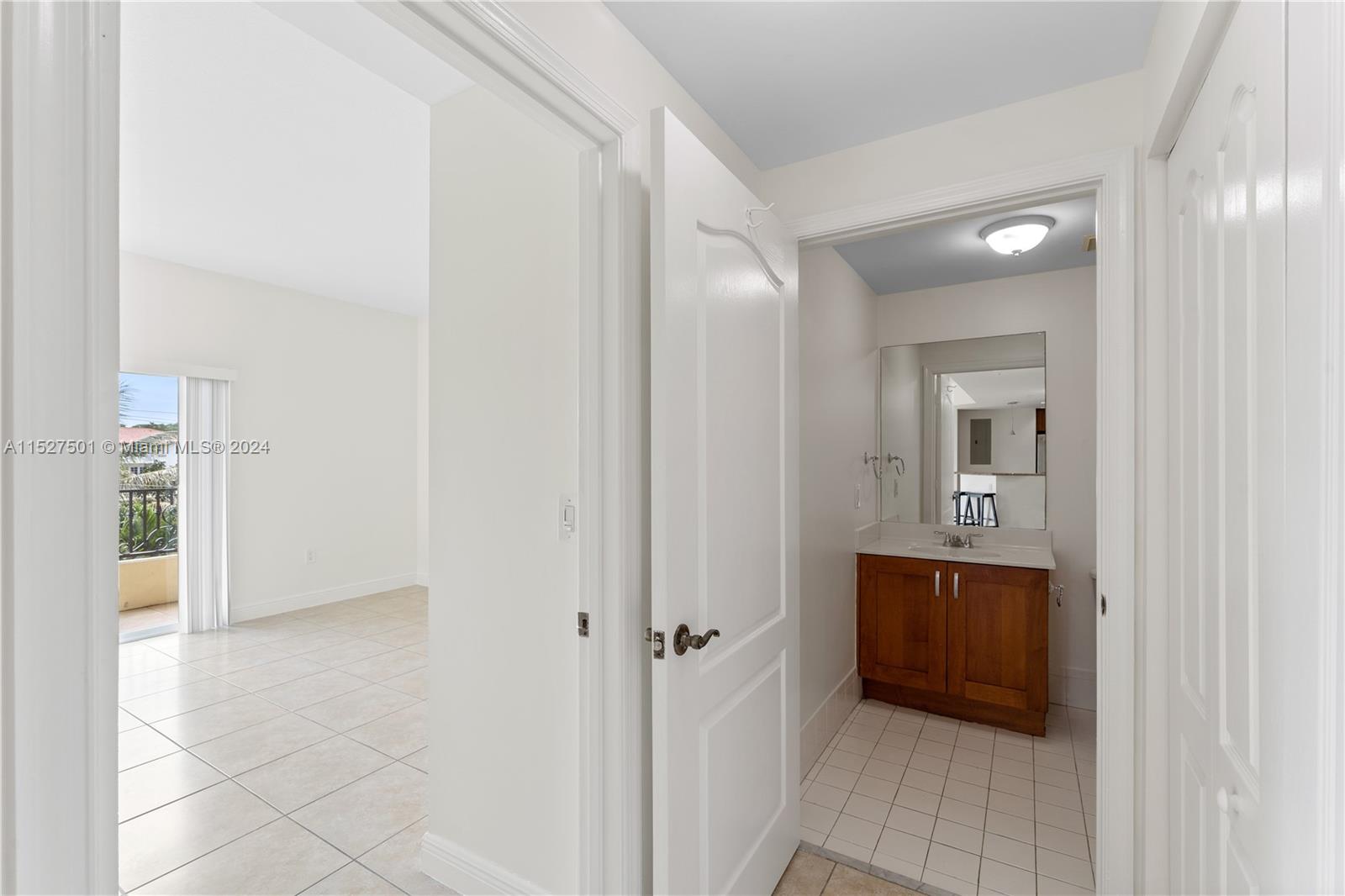 20 Calabria Ave # 300